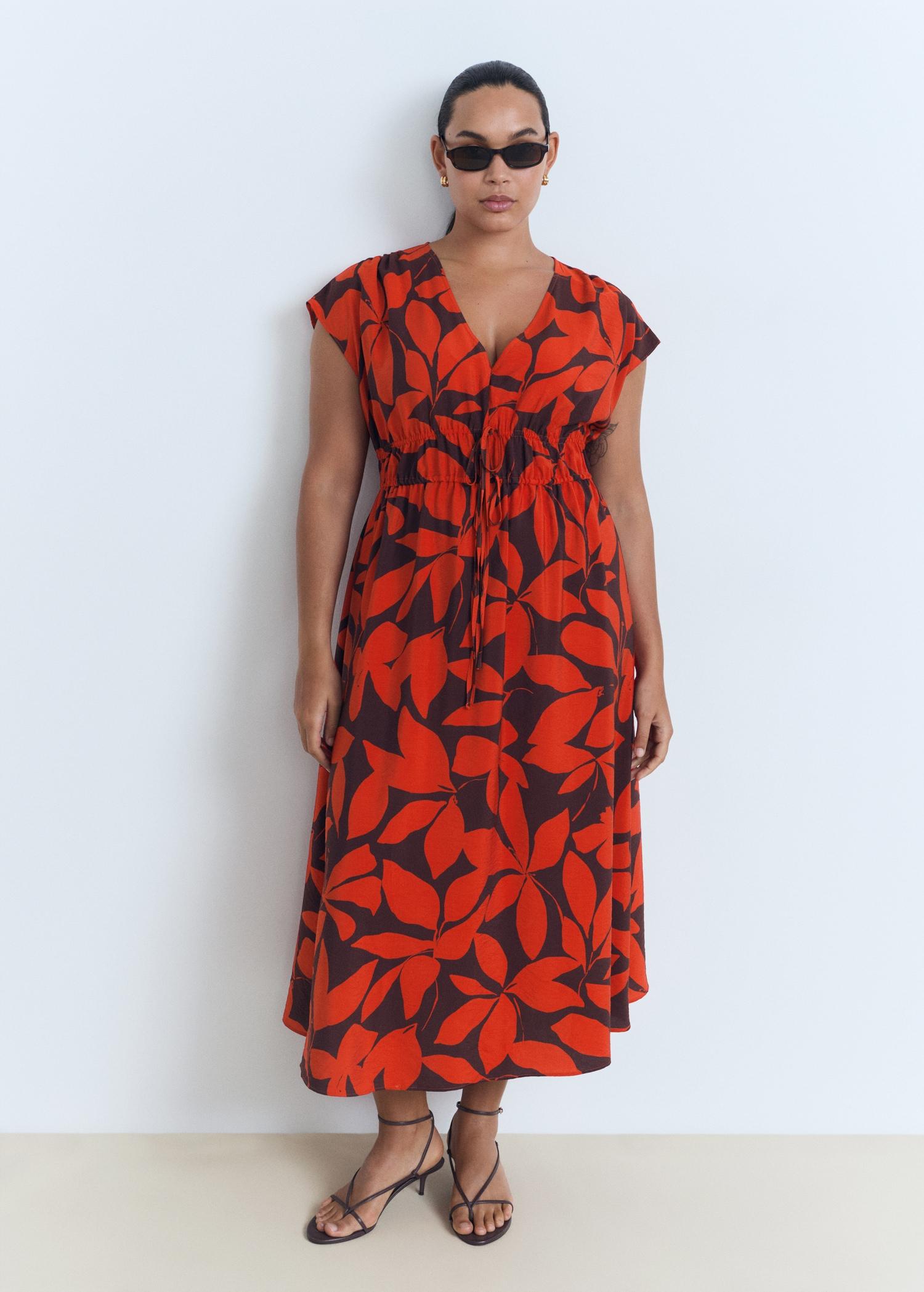 Long printed dress - Women | MANGO USA Product Image