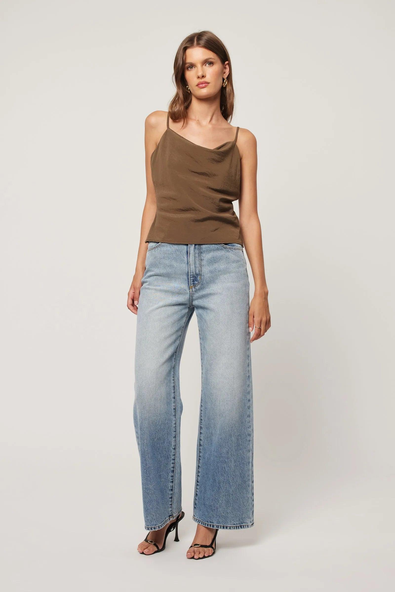 Rolla's | Sailor Scoop Jeans | City Lights Product Image