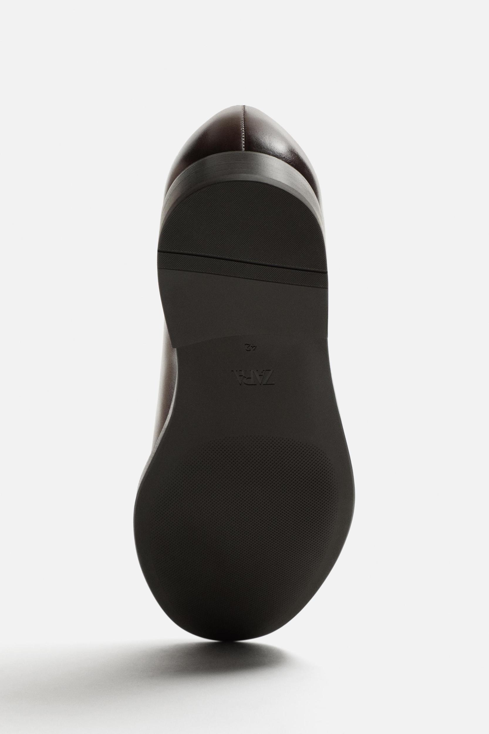 LEATHER DRESS SHOE Product Image