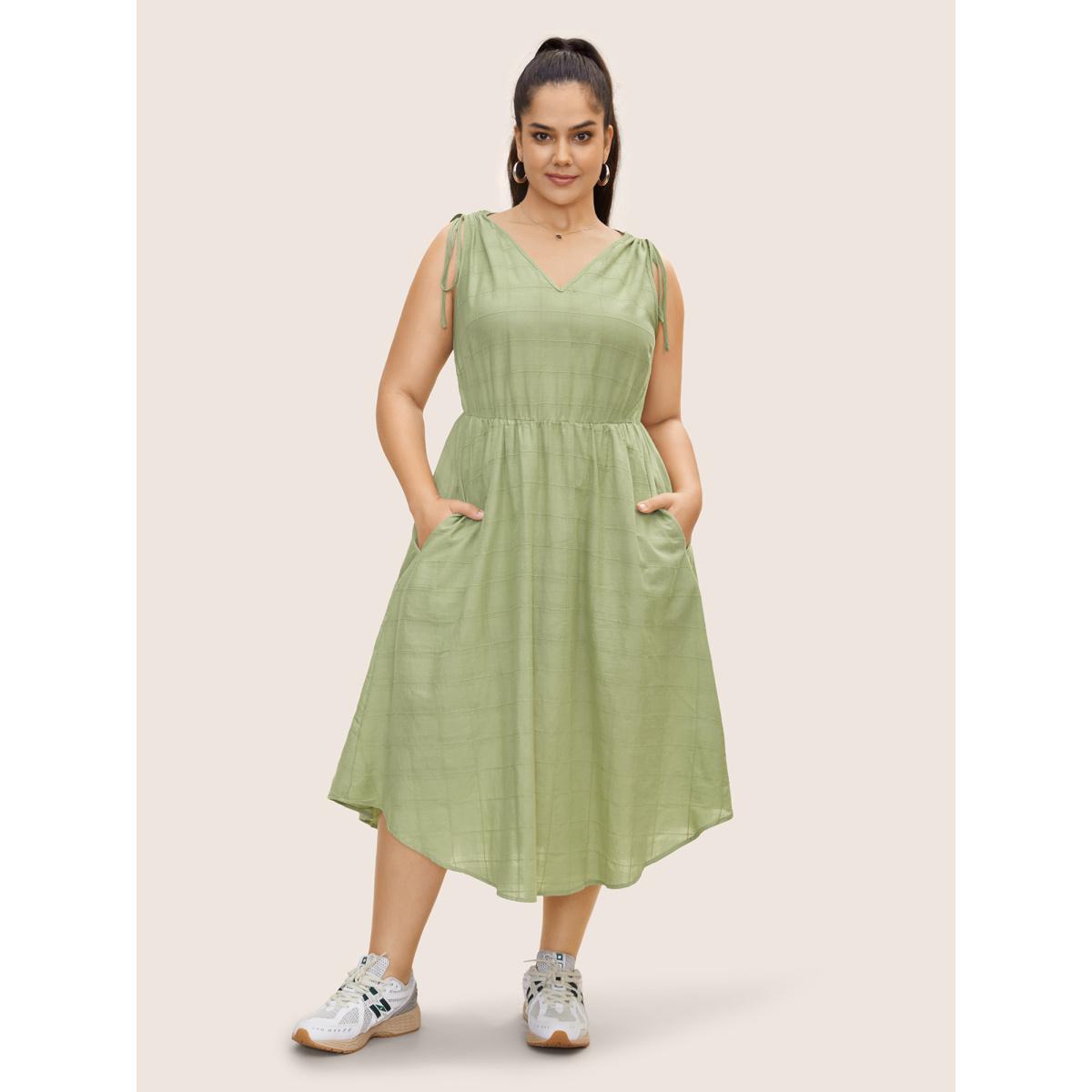 Plus Size V Neck Solid Textured Drawstring Midi Dress Palemauve Women Casual Texture V-neck Sleeveless Curvy BloomChic 22-24/3X Product Image