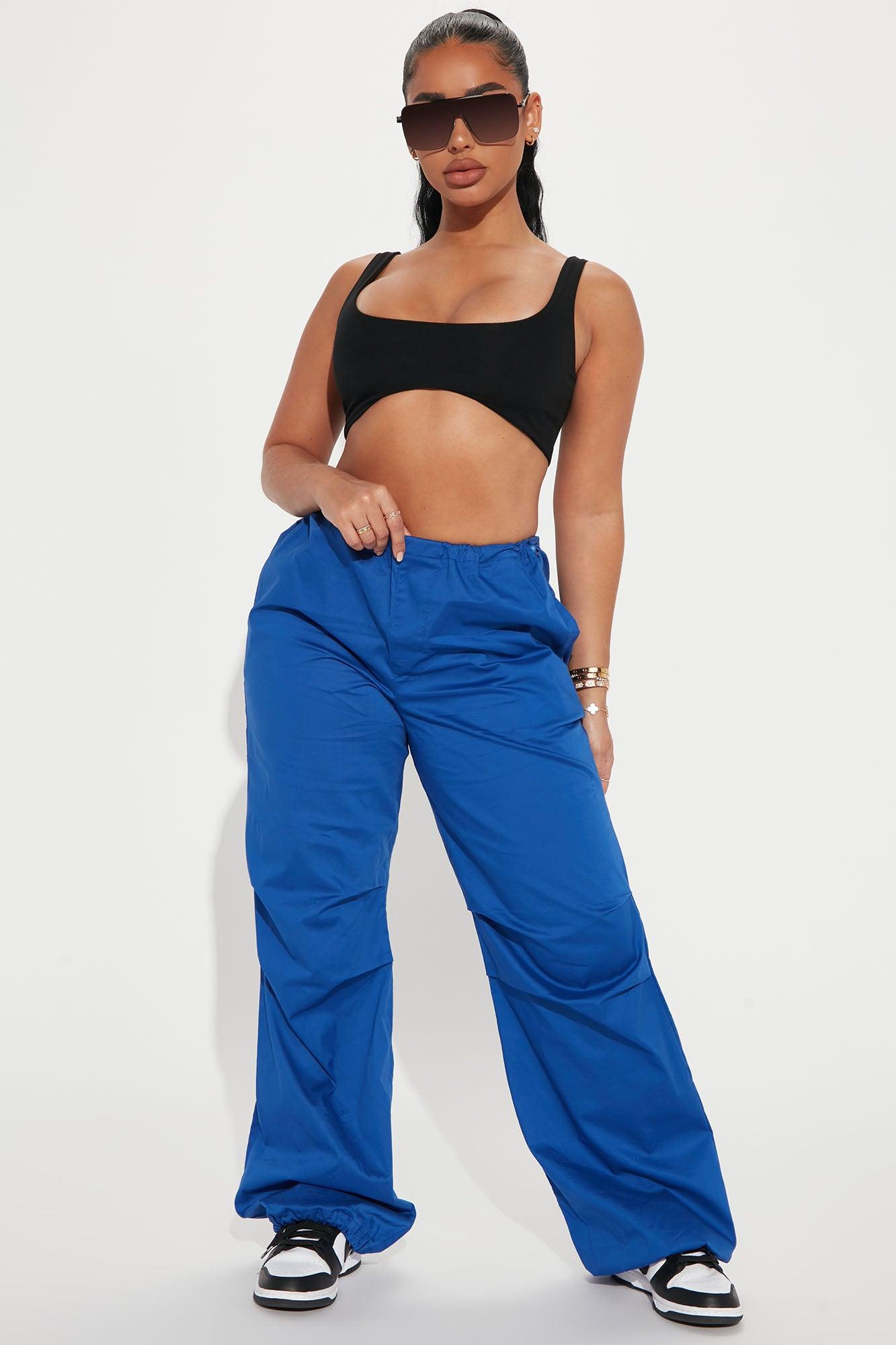 Gianna Ultra Crop Top - Black Product Image