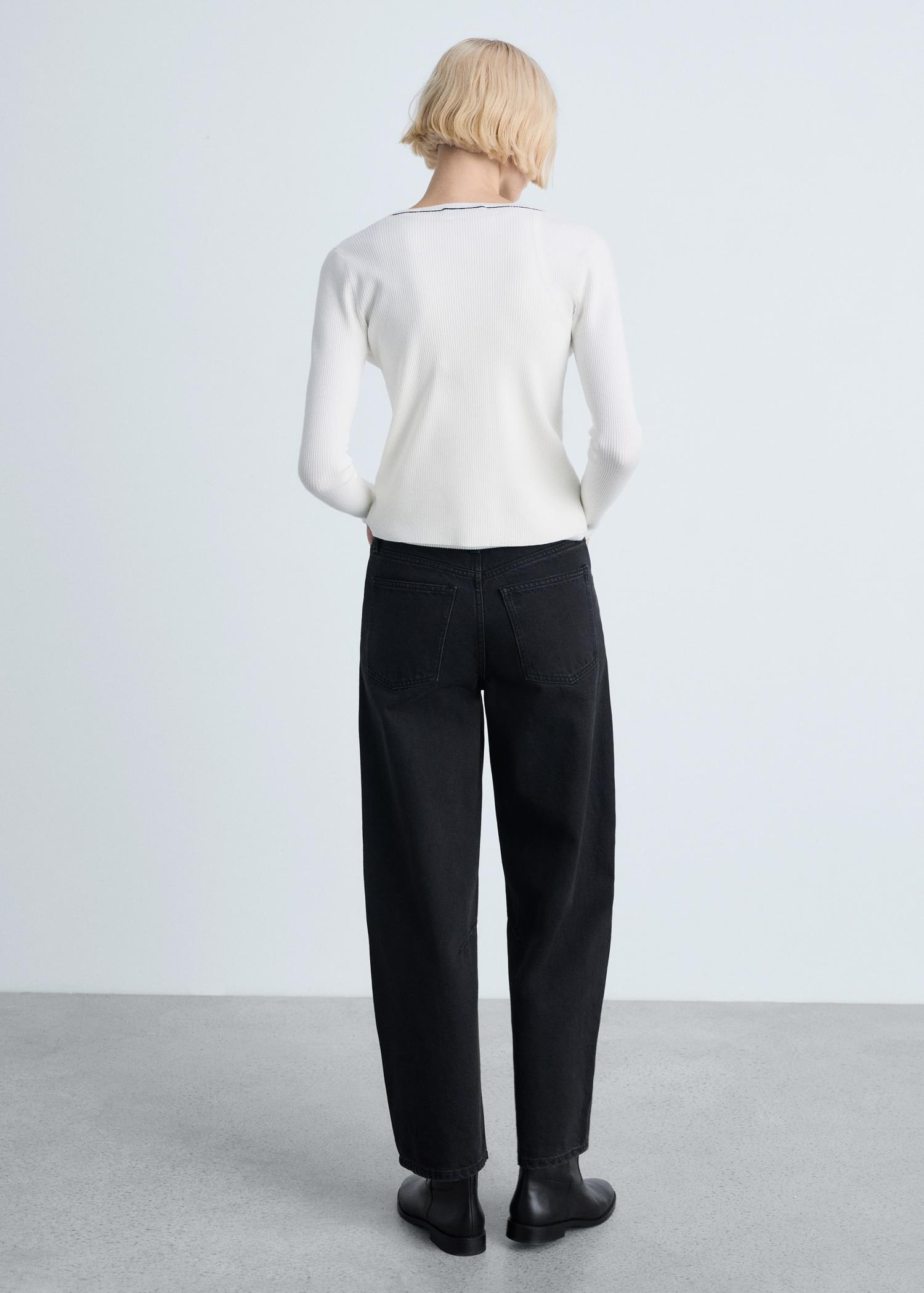 V-neck knitted cardigan - Women | MANGO USA Product Image