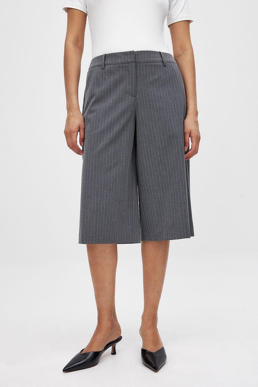 Mid Waist Long Shorts Product Image