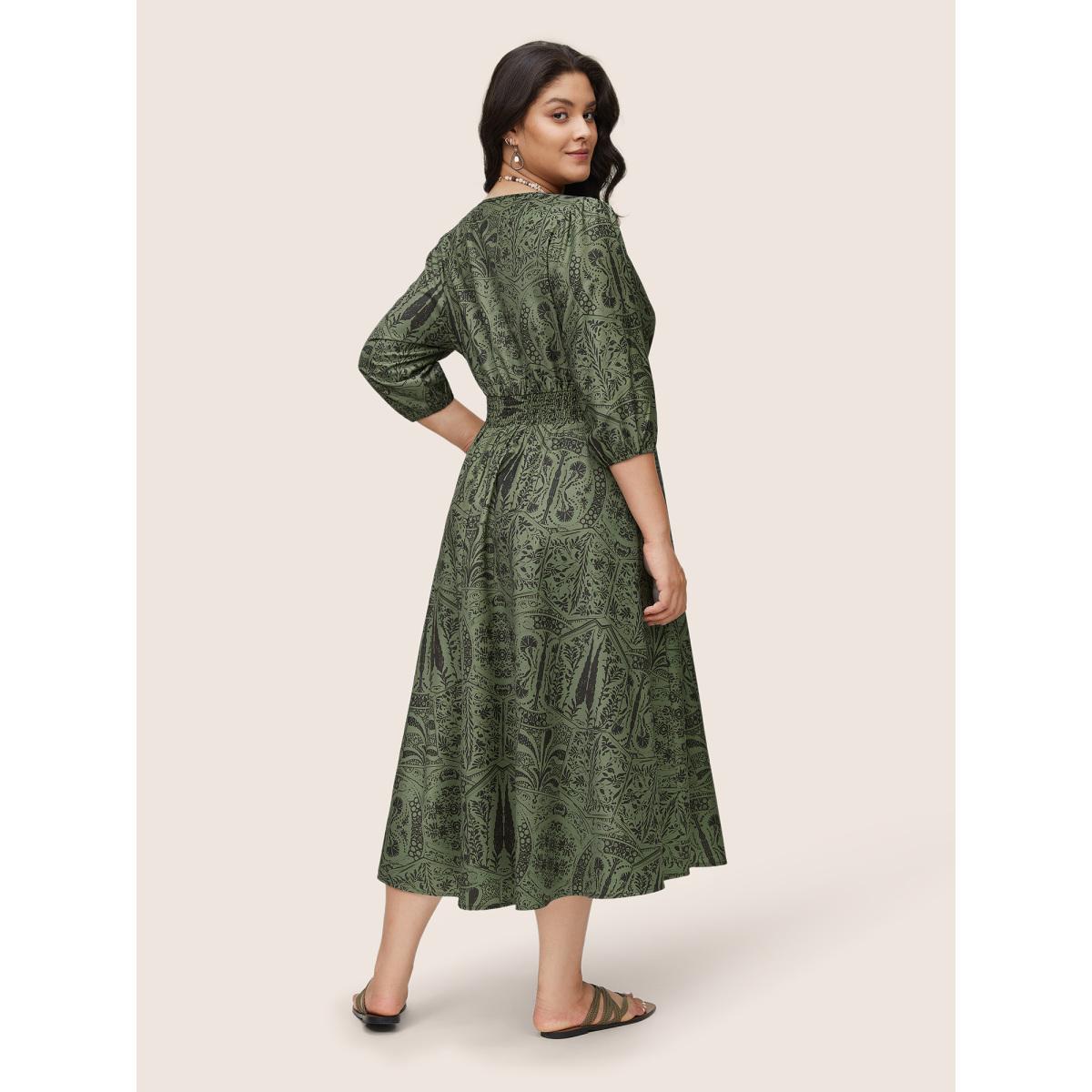 Plus Size Paisley Print Shirred Lantern Sleeve Dress ArmyGreen Women Vacation Elastic cuffs V-neck Elbow-length sleeve Curvy Midi Dress BloomChic 14-16/1X Product Image