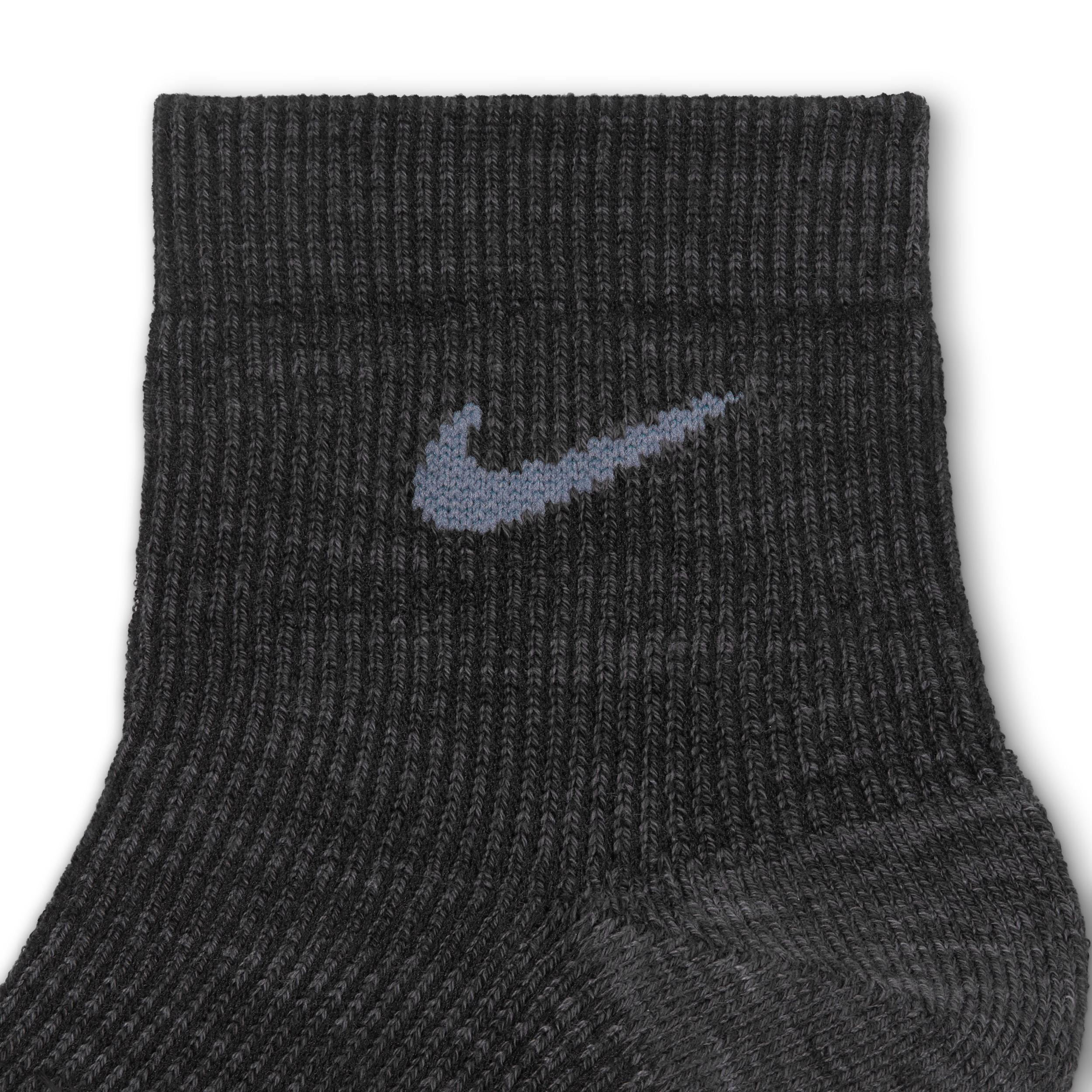 Nike Everyday Cushioned Ankle Socks (2 Pair) Product Image