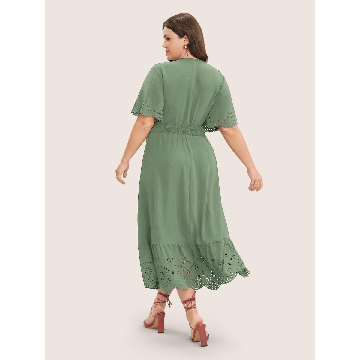 Plus Size Solid Laser Cut Shirred Pocket Wrap Scalloped Trim Flutter Dress Mint Women Elegant Non V-neck Short sleeve Curvy Midi Dress BloomChic 30/6X Product Image