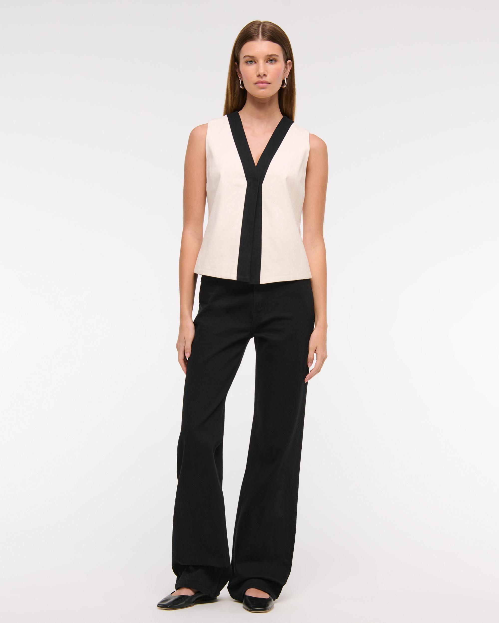 Linen-Blend Vest Product Image