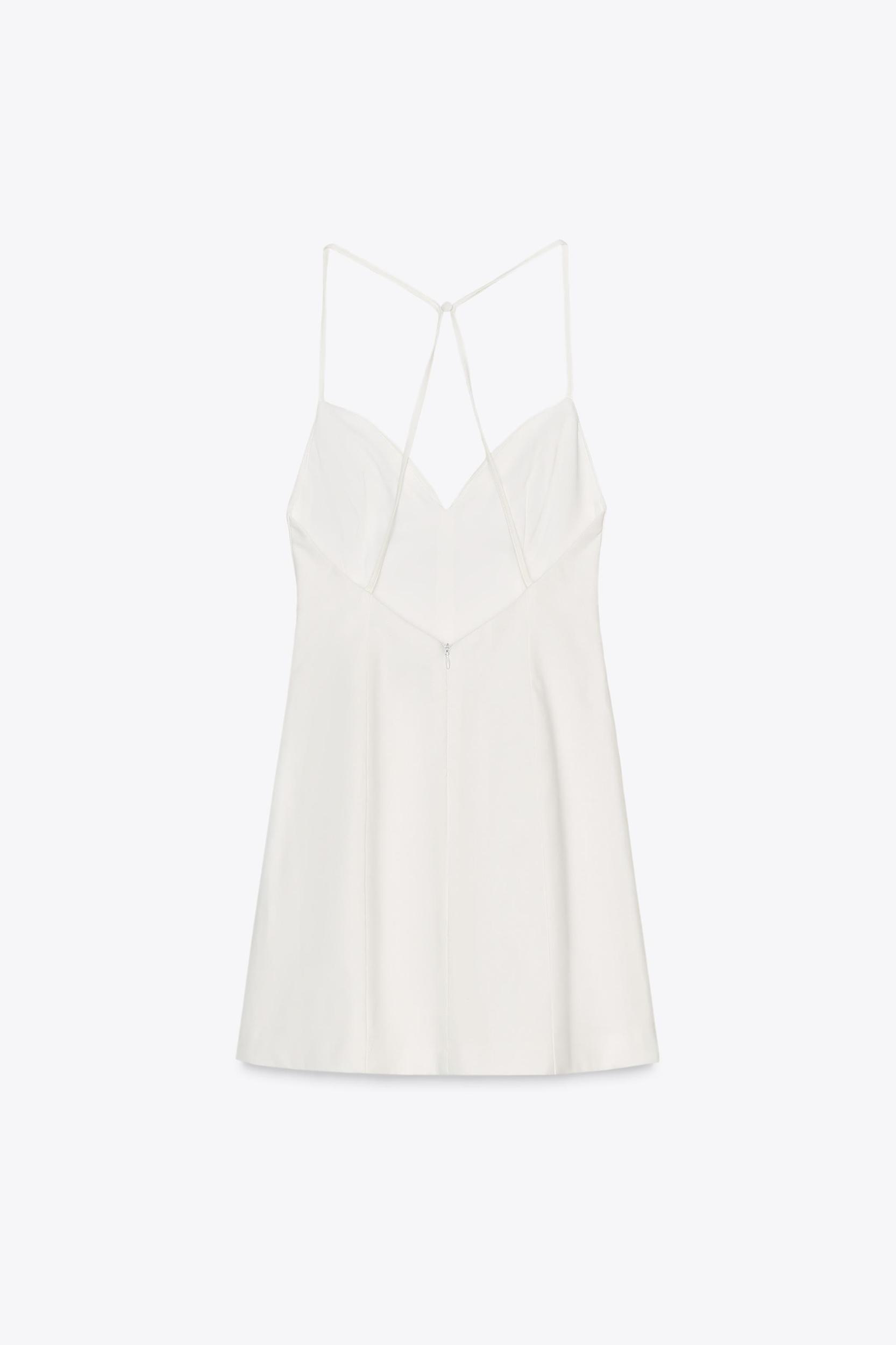 SHORT SWEETHEART NECKLINE DRESS Product Image