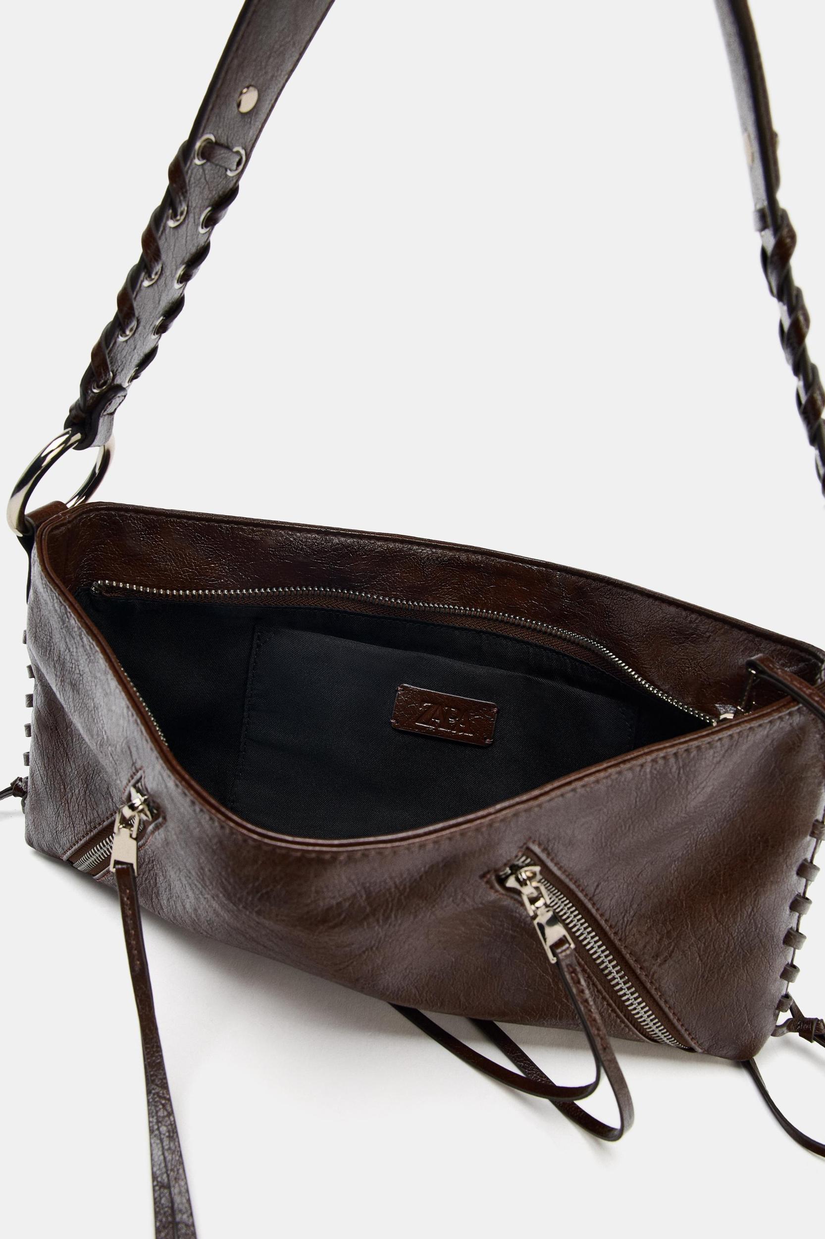 ZIPPER SHOULDER BAG Product Image