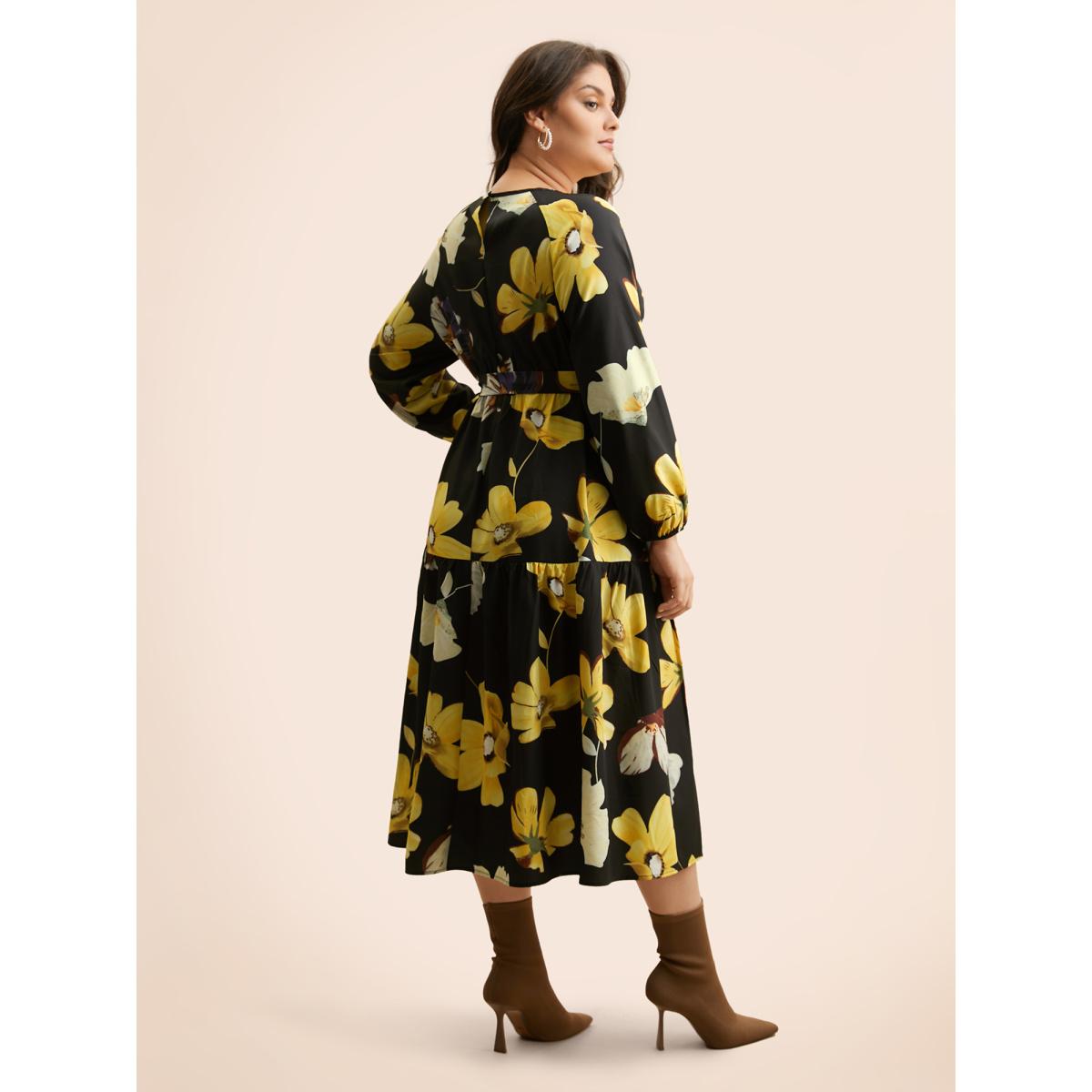 Plus Size Floral Round Neck Gathered Belted Dress Black Women Elegant Gathered Round Neck Long Sleeve Curvy BloomChic 30/6X Product Image
