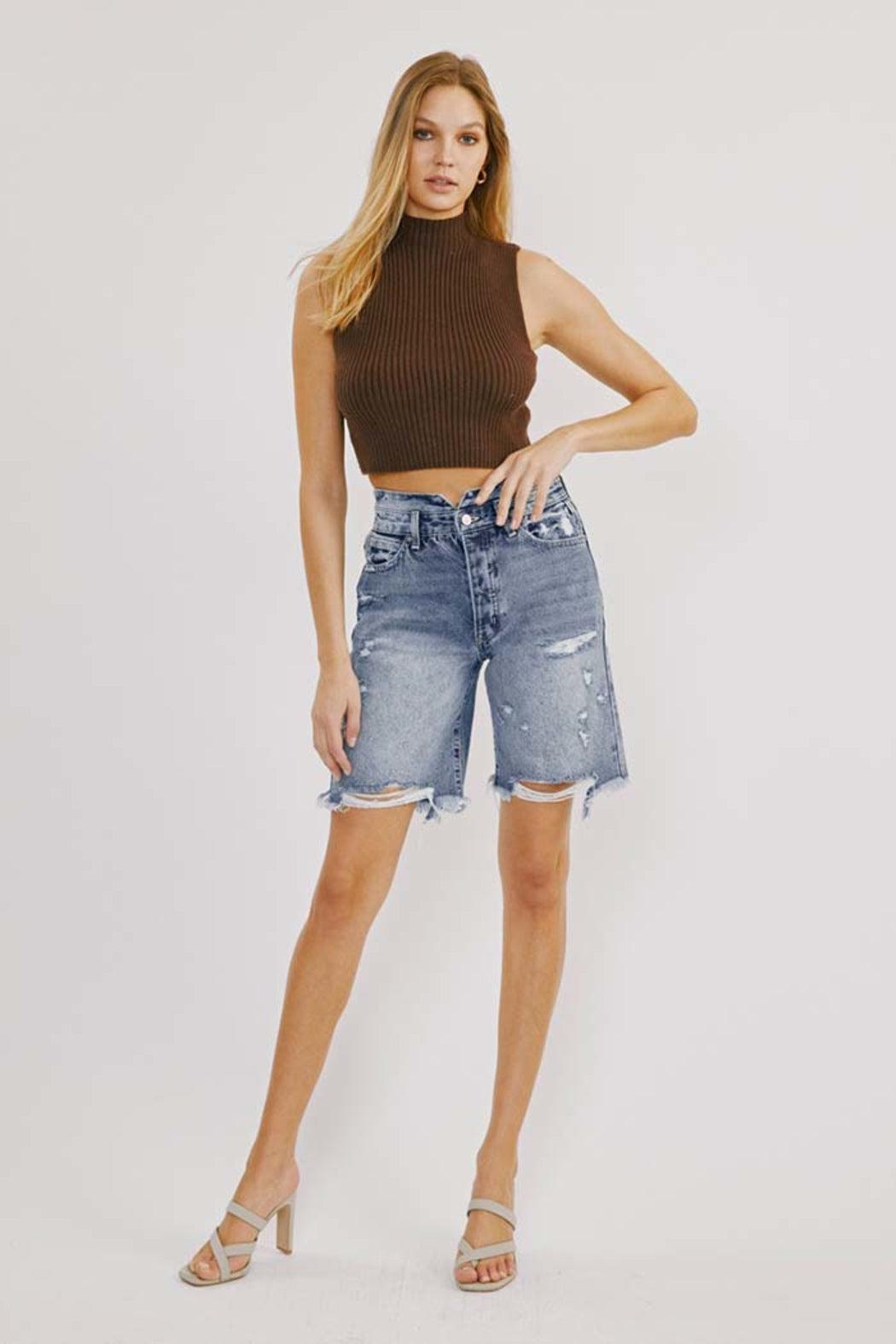High Rise 90s Bermuda Shorts Product Image