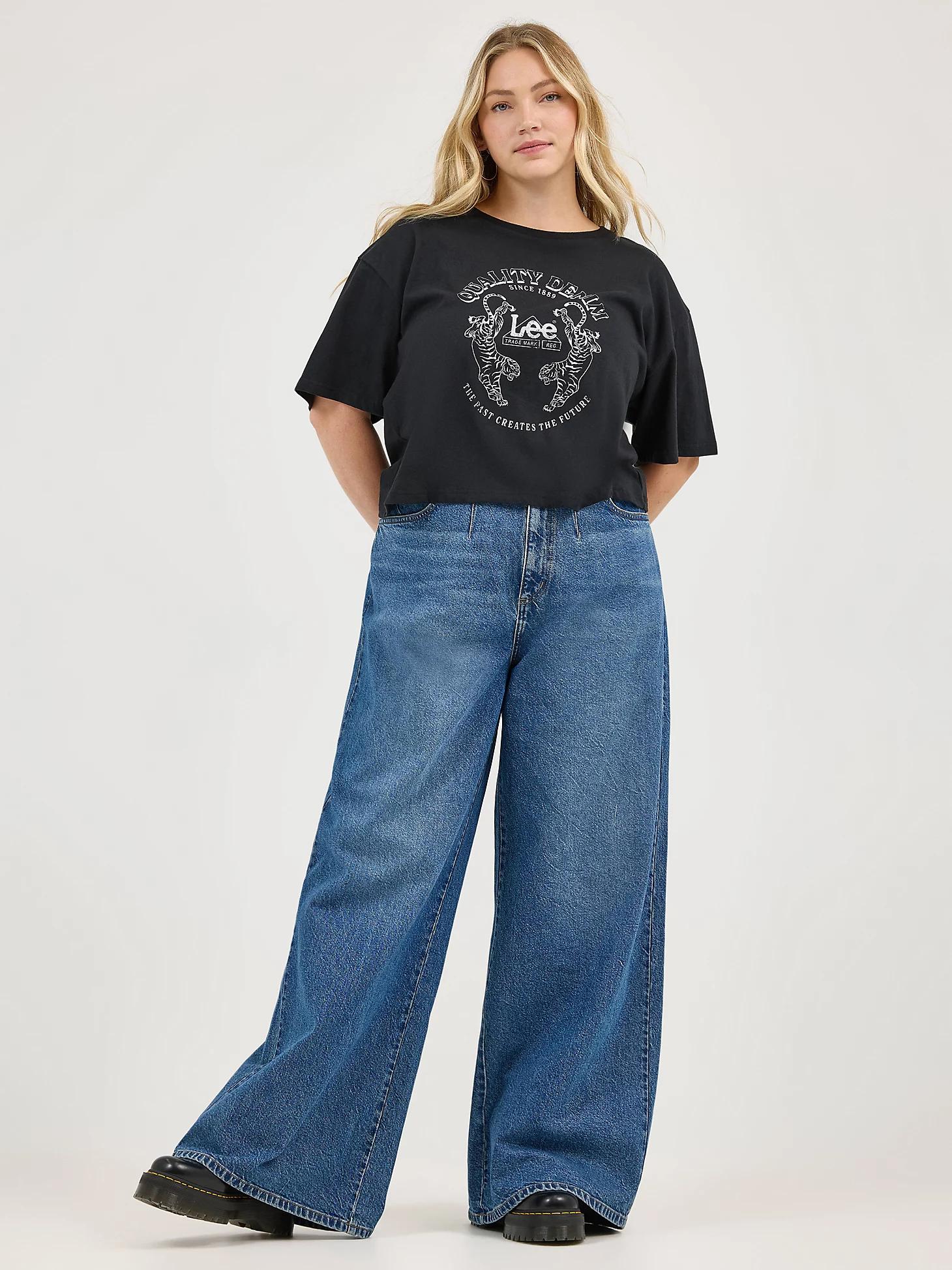 Women's Pleated Wide Leg Jean | Women's Jeans | Lee® Product Image