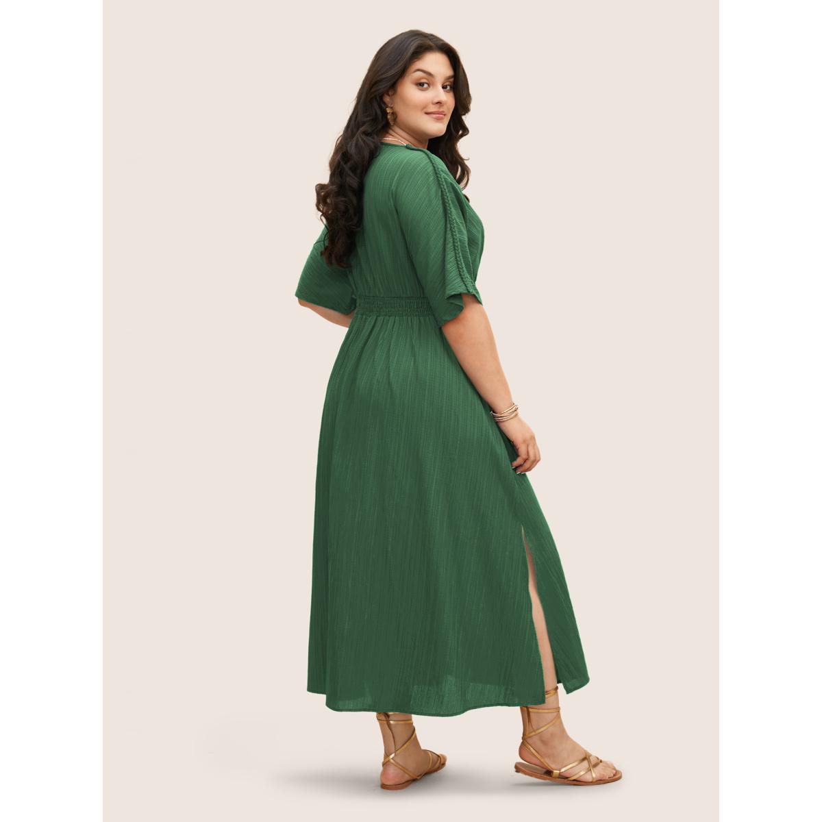Plus Size V Neck Shirred Contrast Webbing Split Side Dress Emerald Women Resort Texture V-neck Half Sleeve Curvy BloomChic 26/4X Product Image