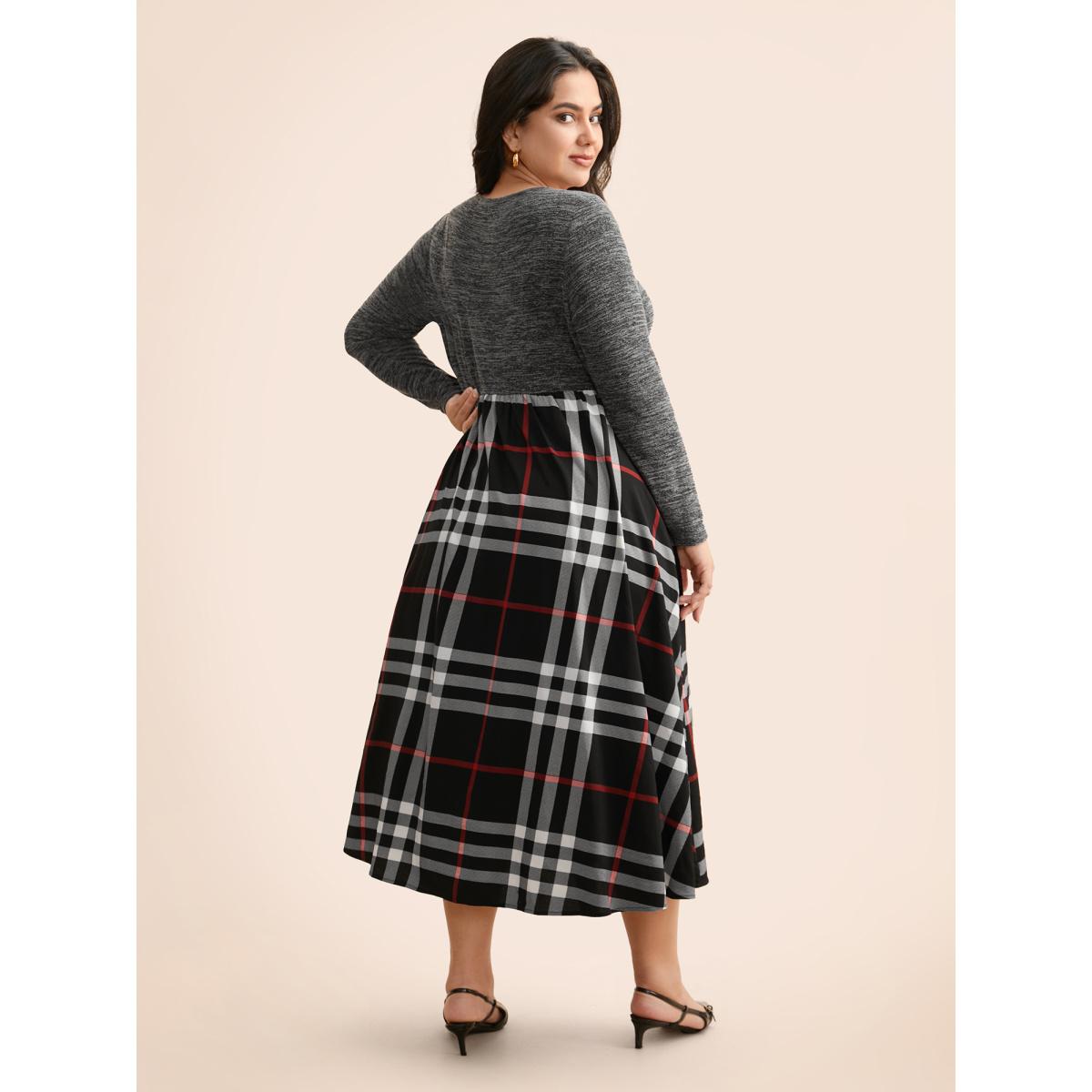 Plus Size Plaid Patchwork Elastic Waist Dress Black Women Casual Patchwork Round Neck Long Sleeve Curvy BloomChic 18-20/2X Product Image