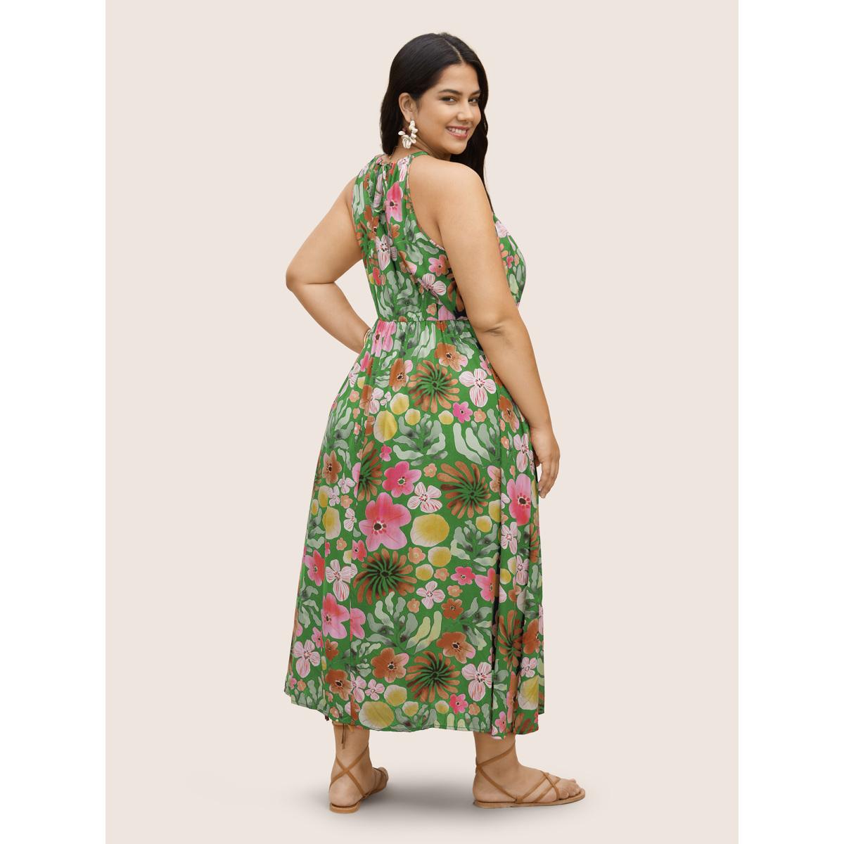 Plus Size Floral Printed Patchwork Side Seam Pocket Dress Truegreen Women Resort Gathered Non Sleeveless Curvy BloomChic 12/L Product Image