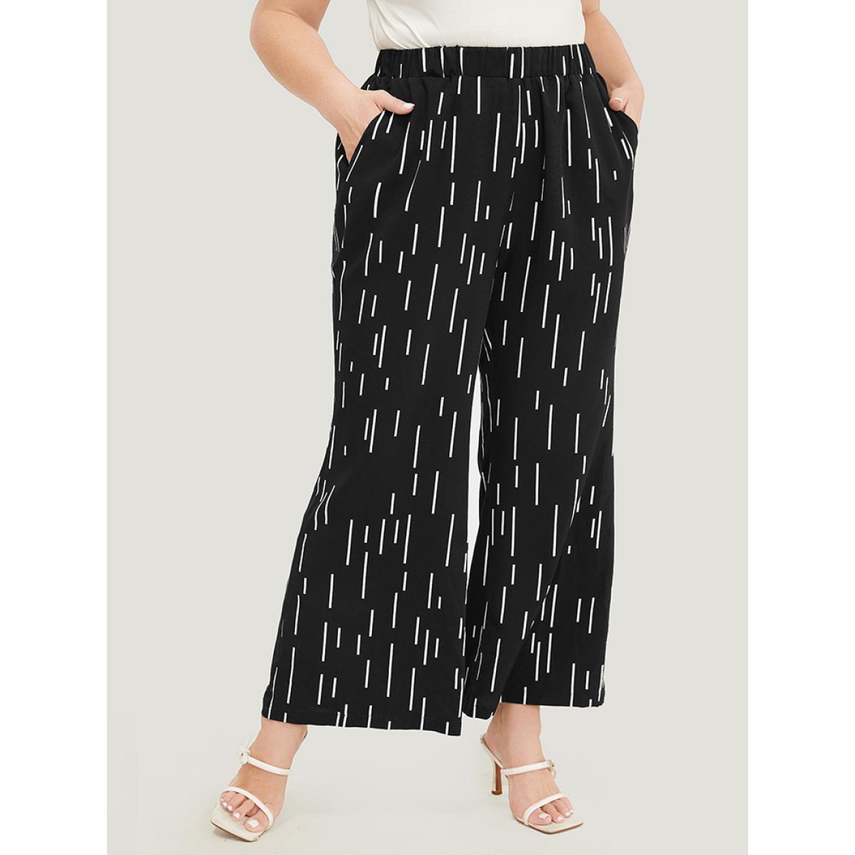 Plus Size Geometric Print Pocket Bootcut Pants Women Black Elegant Bootcut Mid Rise Dailywear Pants BloomChic 30/6X Product Image