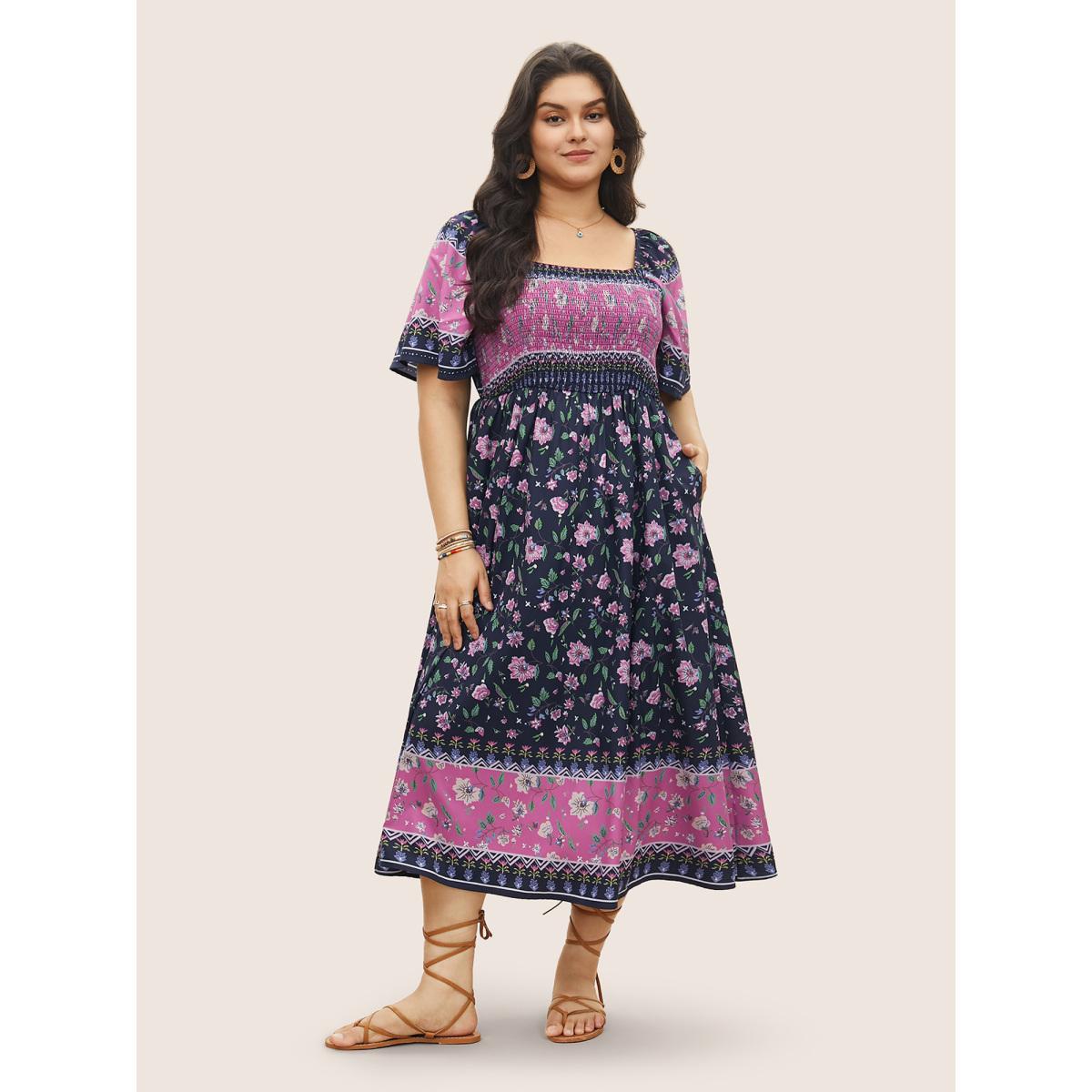 Plus Size Ditsy Floral Shirred Patchwork Ruffle Sleeve Dress Black Women Resort Shirred Square Neck Short sleeve Curvy Midi Dress BloomChic 28/5X Product Image