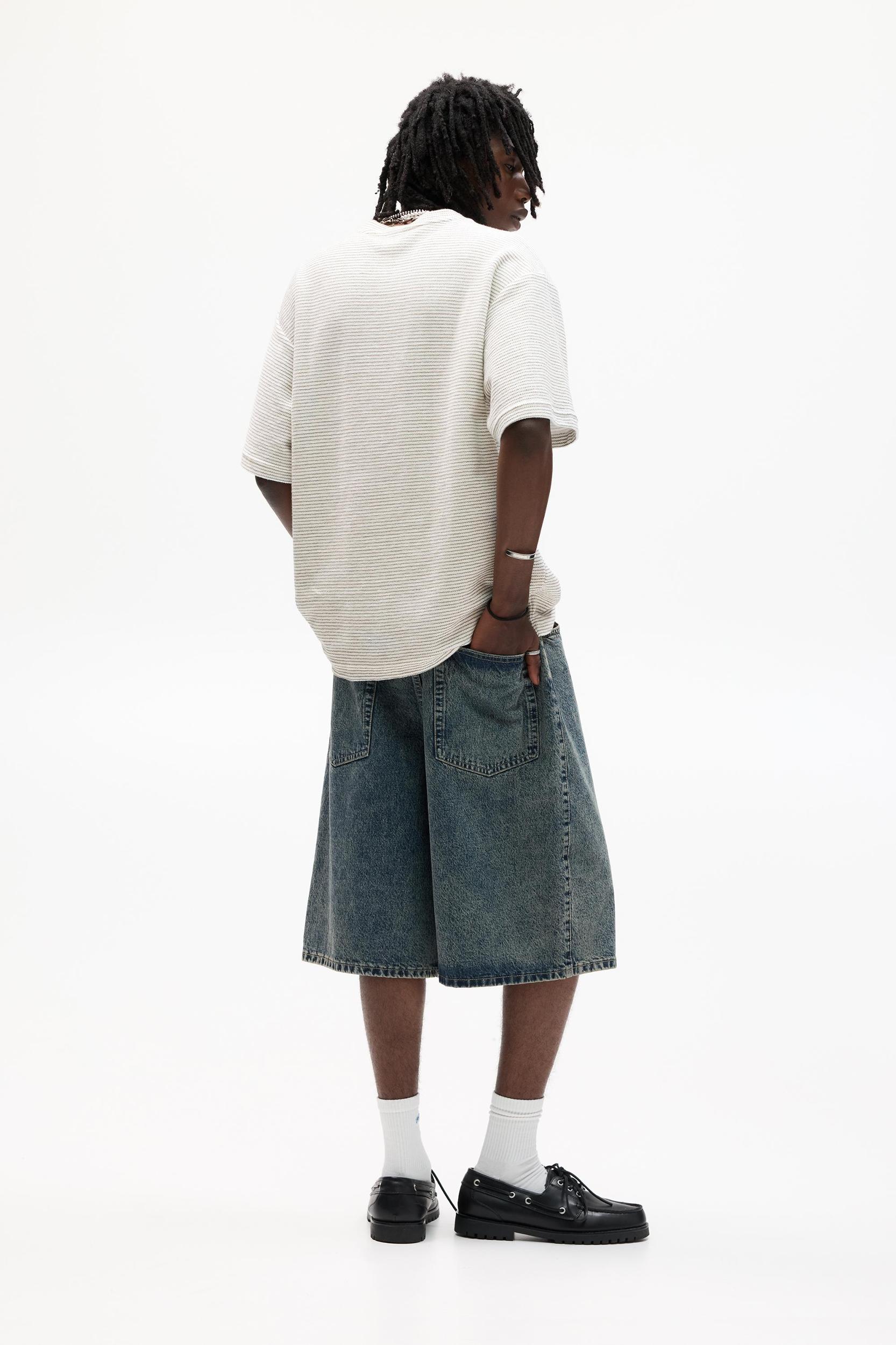 Rustic striped T-shirt Product Image