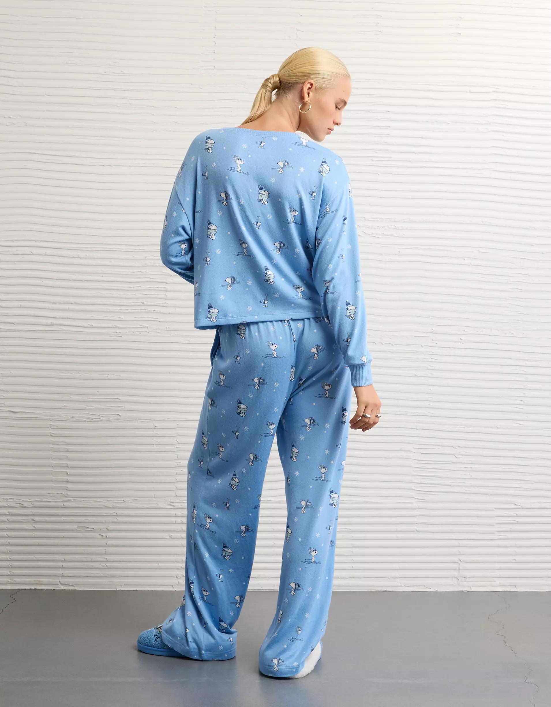 AE Luxe Plush Snoopy Long-Sleeve & Pant PJ Set Product Image