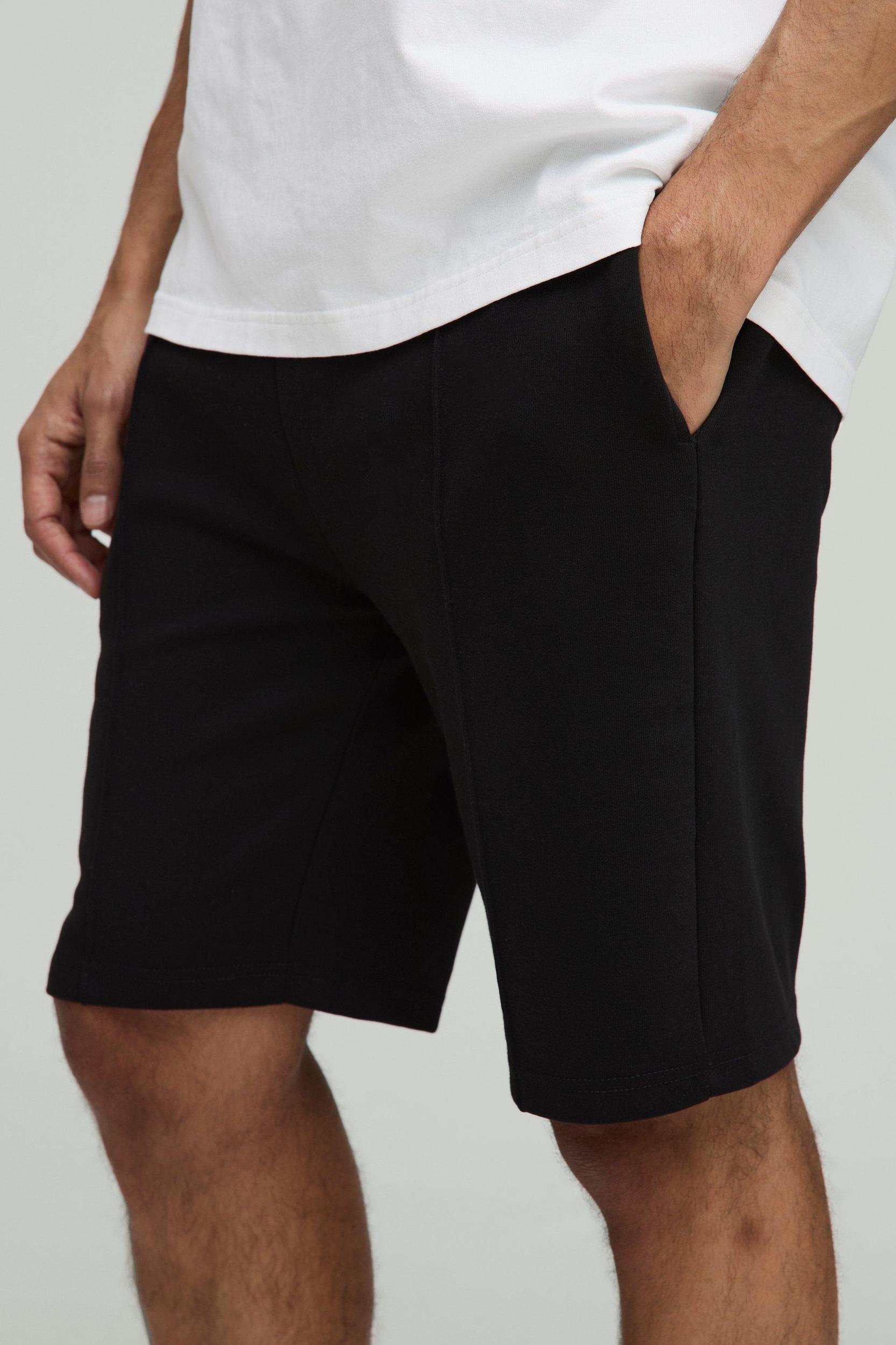 Slim Fit Interlock Smart Pintuck Short | boohooMAN USA Product Image