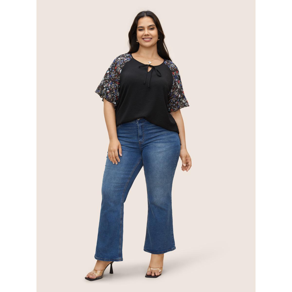 Plus Size Black Ditsy Floral Ruffles Raglan Sleeve Blouse Women Elegant Short sleeve Round Neck Everyday Blouses BloomChic 22-24/3X Product Image