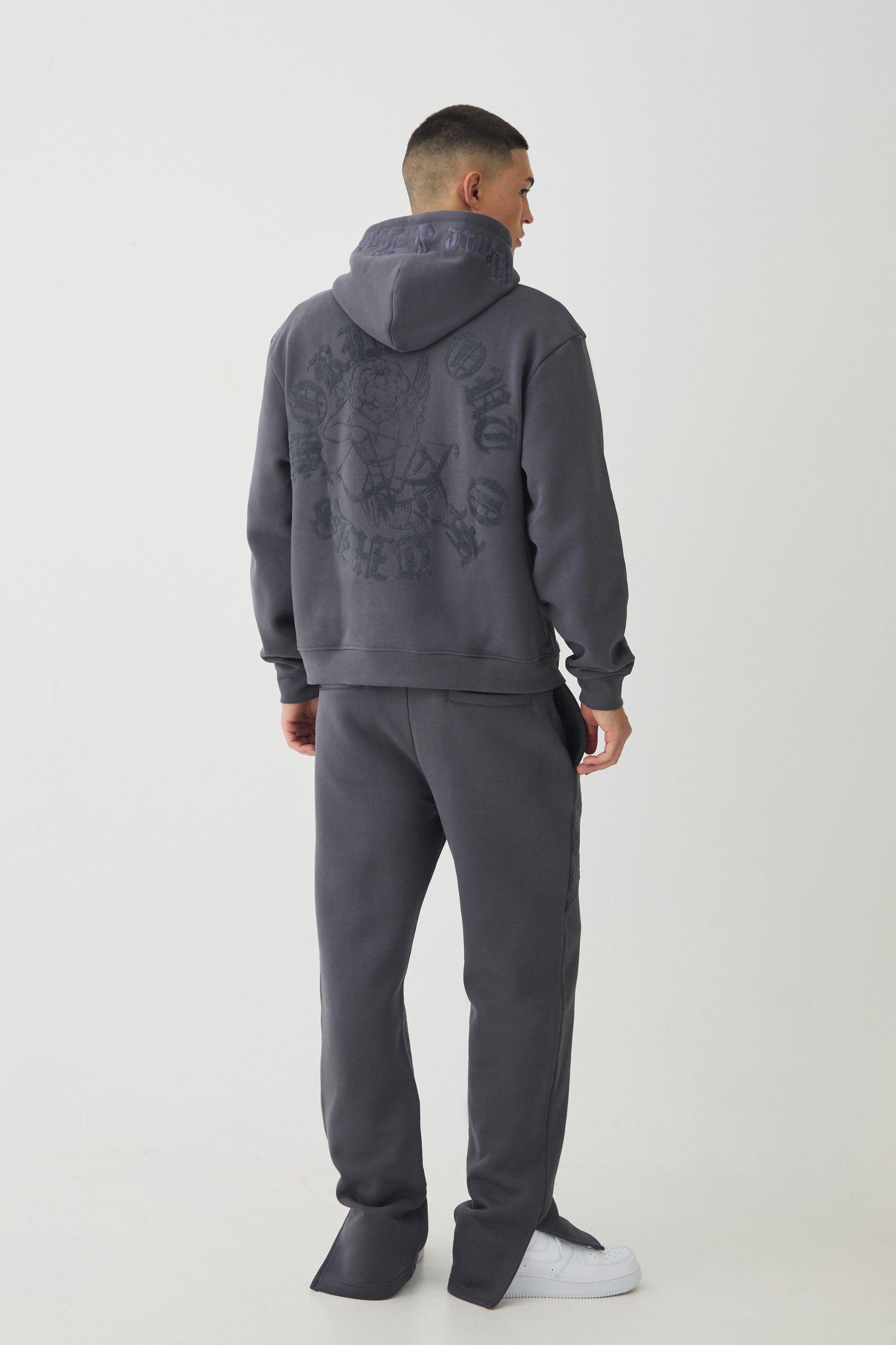 Regular Fit Smart Split Hem Flock Super Heavyweight Embroidered Sweatpants | boohooMAN USA Product Image