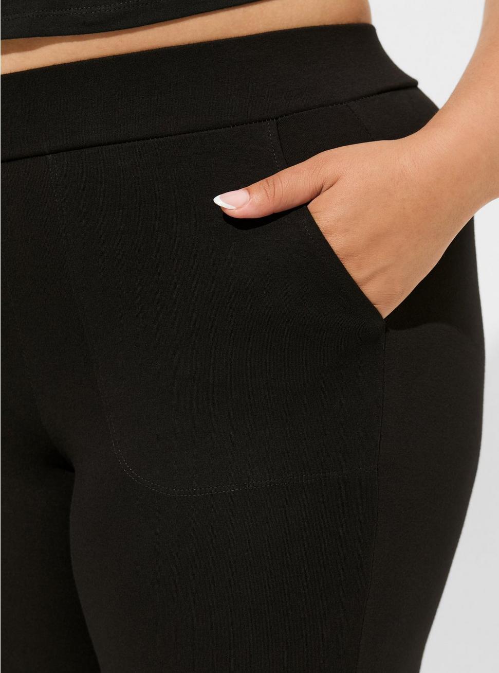 Pedal Pusher Pocket Legging Product Image