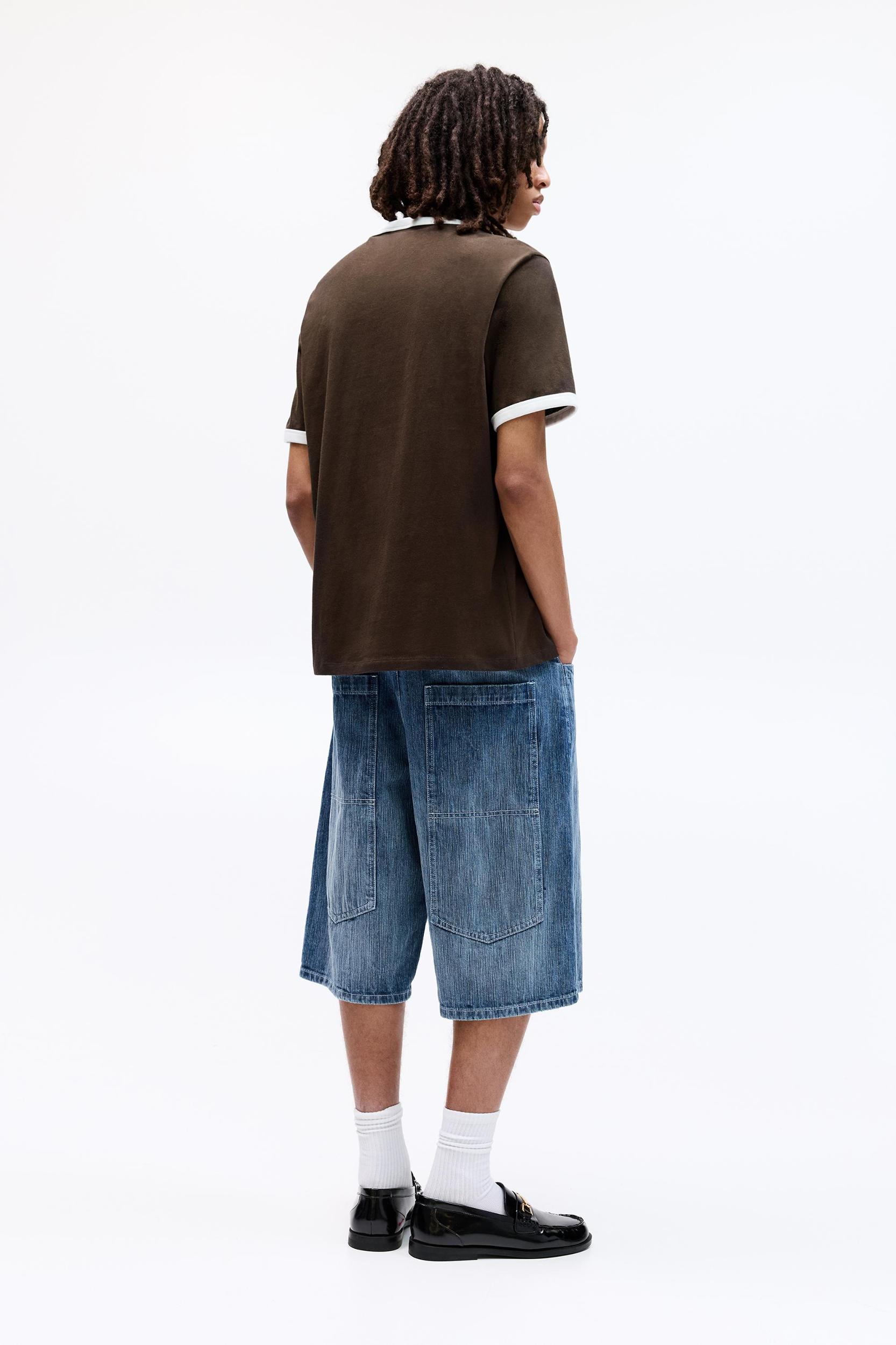 Short sleeve contrast ribbed T-shirt Product Image