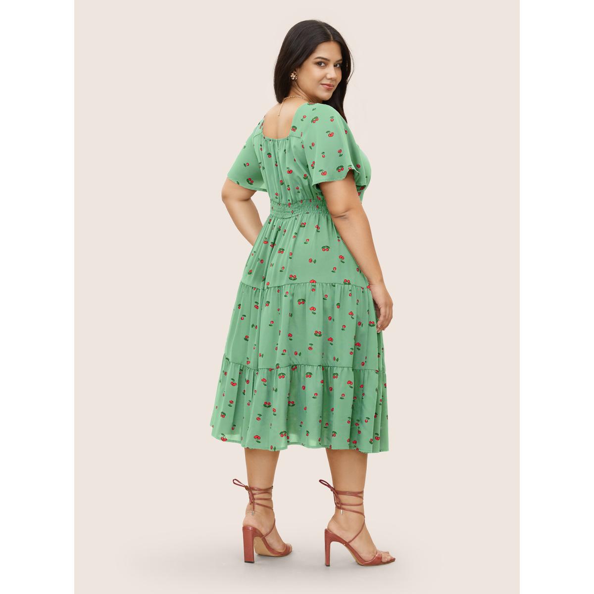 Plus Size Citrus Fruit Print Heart Neckline Drawstring Pleated Dress Palemauve Women Elegant Pleated Heart neckline Short sleeve Curvy Midi Dress BloomChic 30/6X Product Image