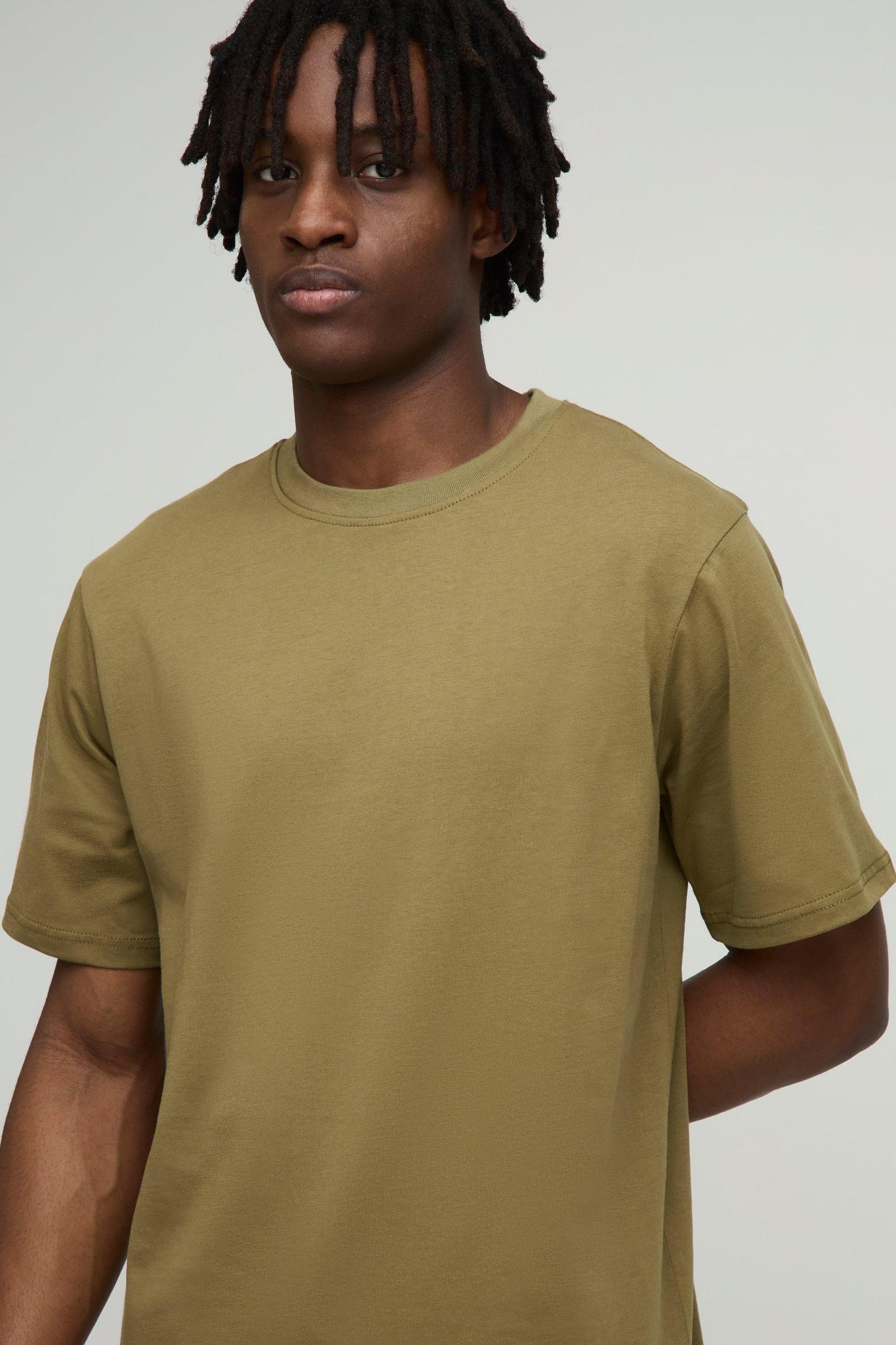 Regular Fit Basic Crew Neck T-shirt | boohooMAN USA Product Image