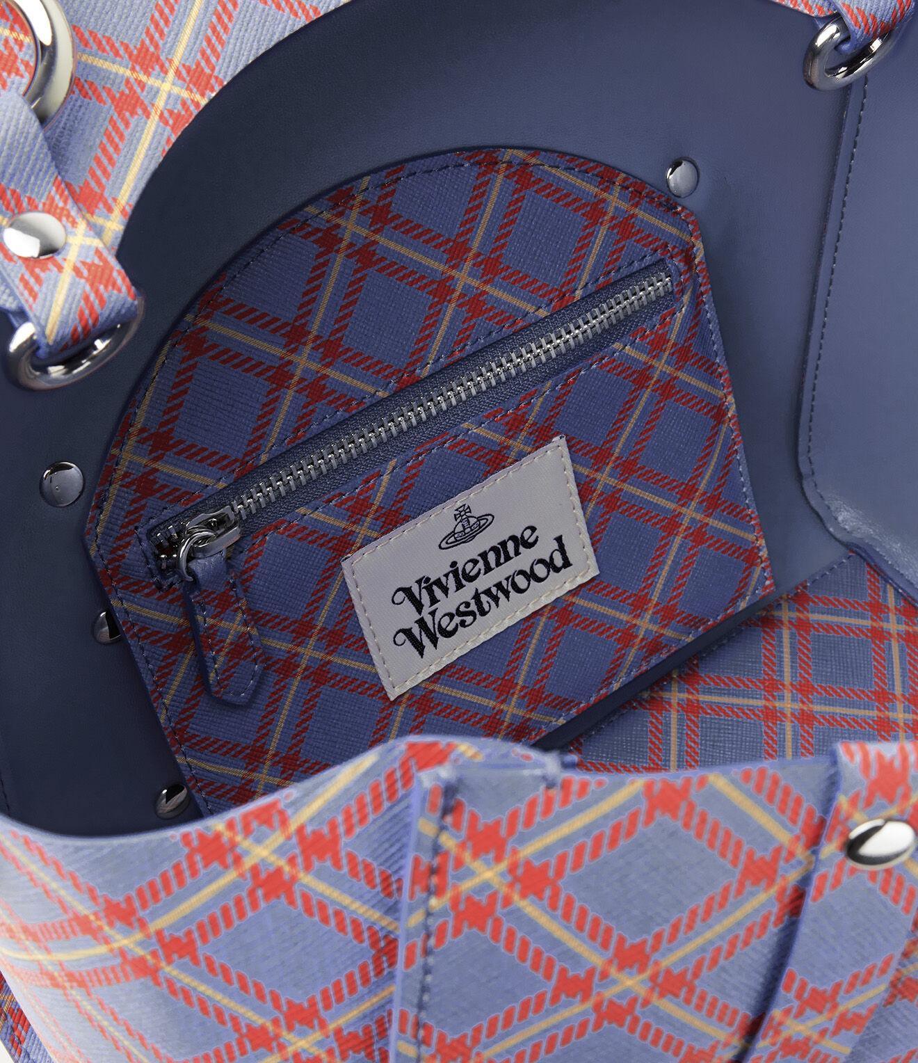 Betty Medium Handbag Product Image