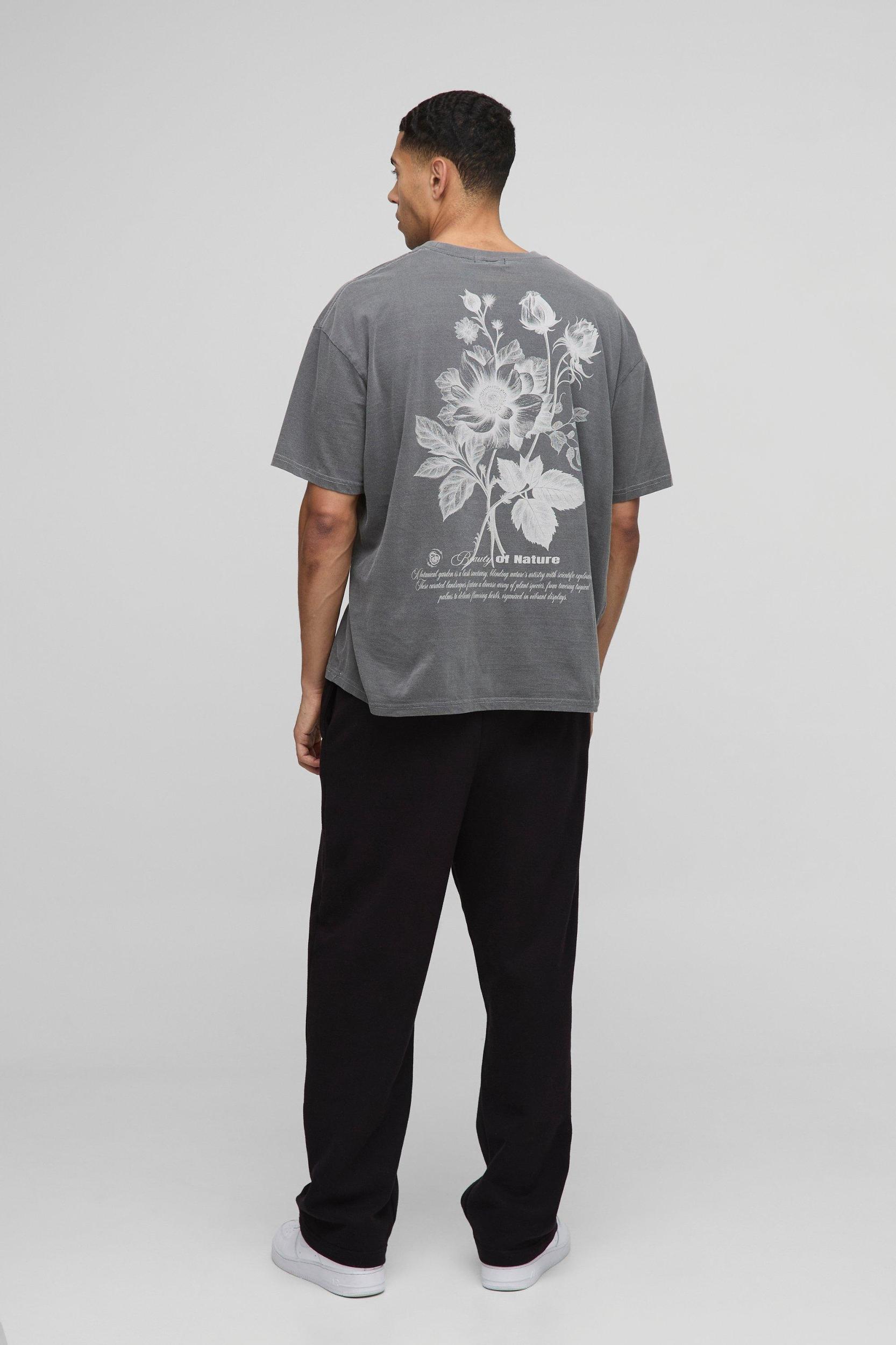 Oversized Official Floral Print Washed T-Shirt | boohooMAN USA Product Image