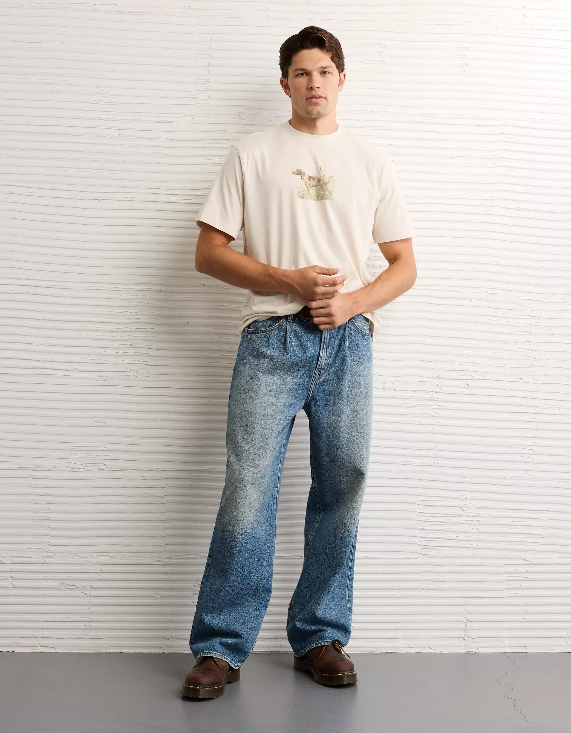 AE Logo Graphic T-Shirt Product Image