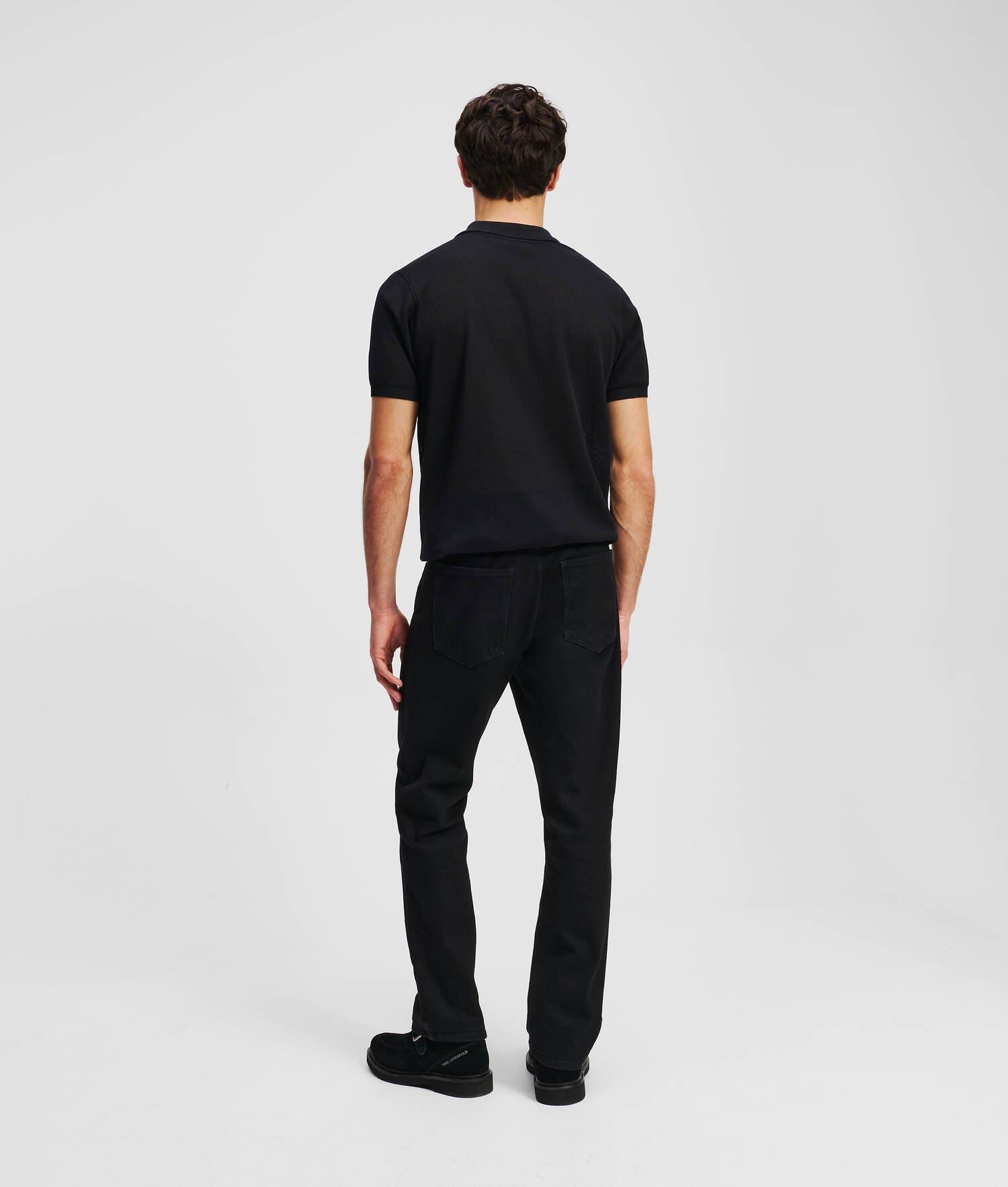 ZIP-DETAIL TAPERED JEANS Product Image