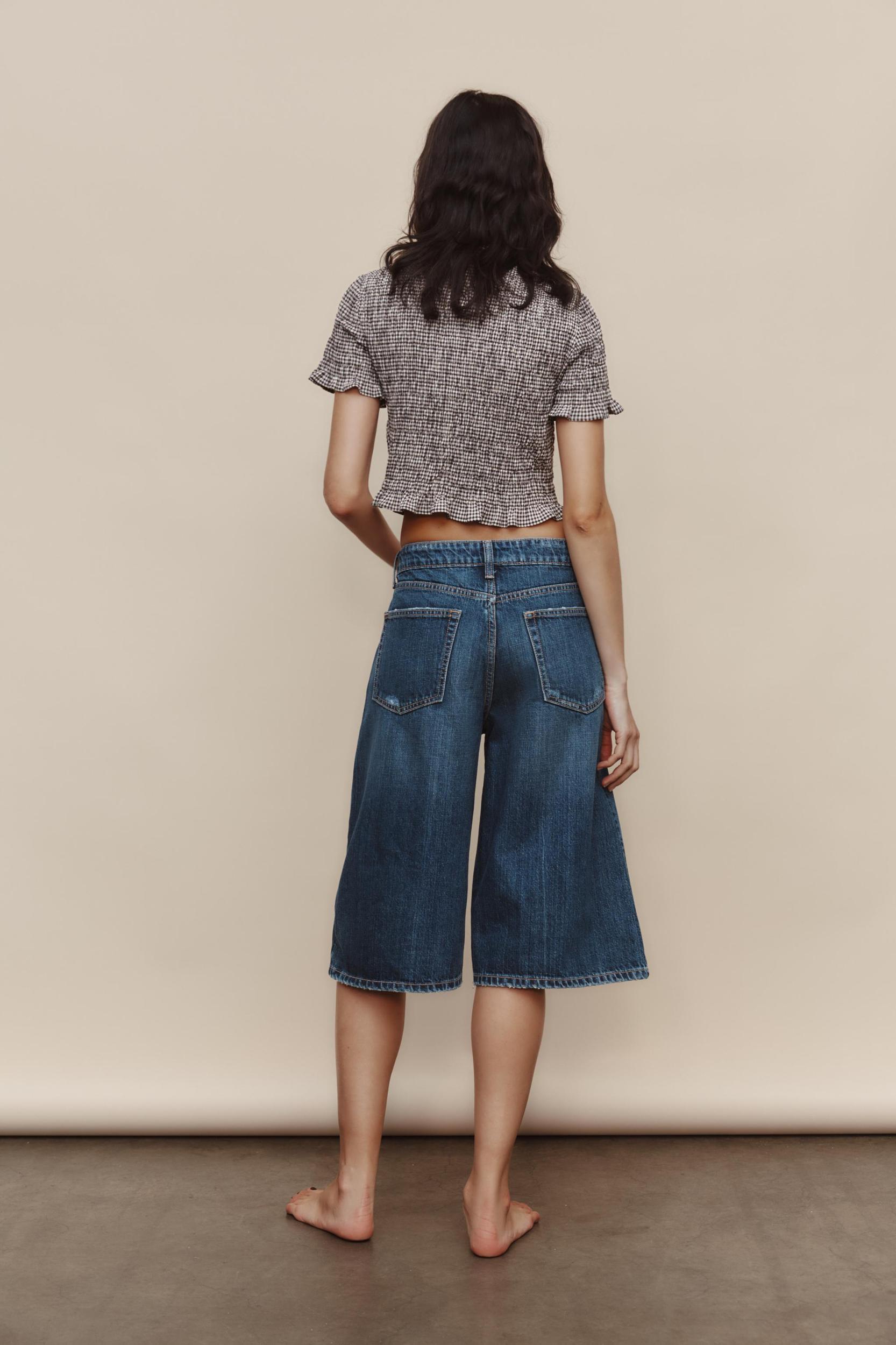 GINGHAM CROP SHIRT Product Image