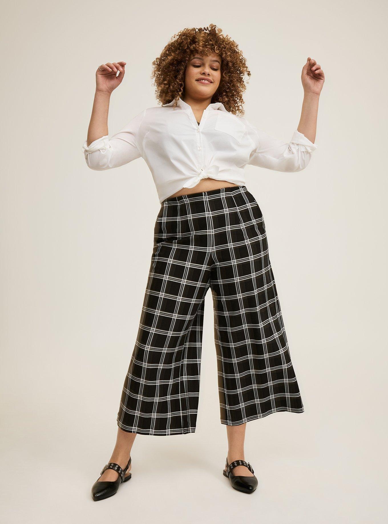 Pull-On Wide Leg Crop Pant Product Image