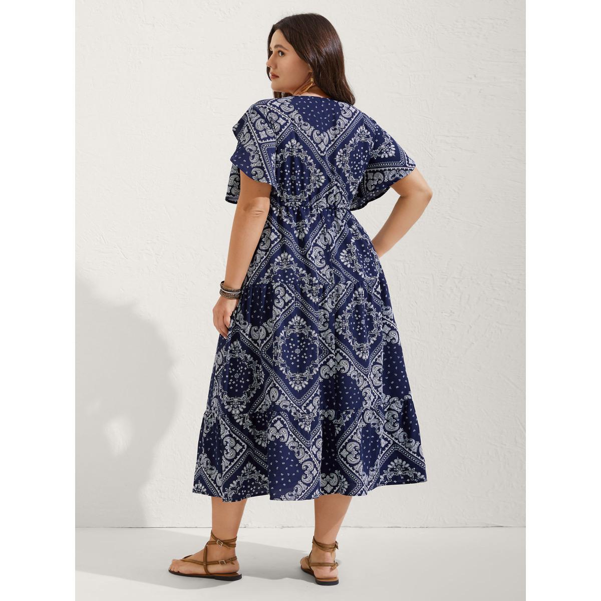 Plus Size Paisley Print Waist Drawstring Midi Dress Navy Women Boho Petal edge V-neck Short sleeve Curvy BloomChic 18-20/2X Product Image