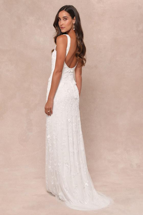 Extraordinary Glamour White 3D Floral Beaded Backless Maxi Dress Product Image