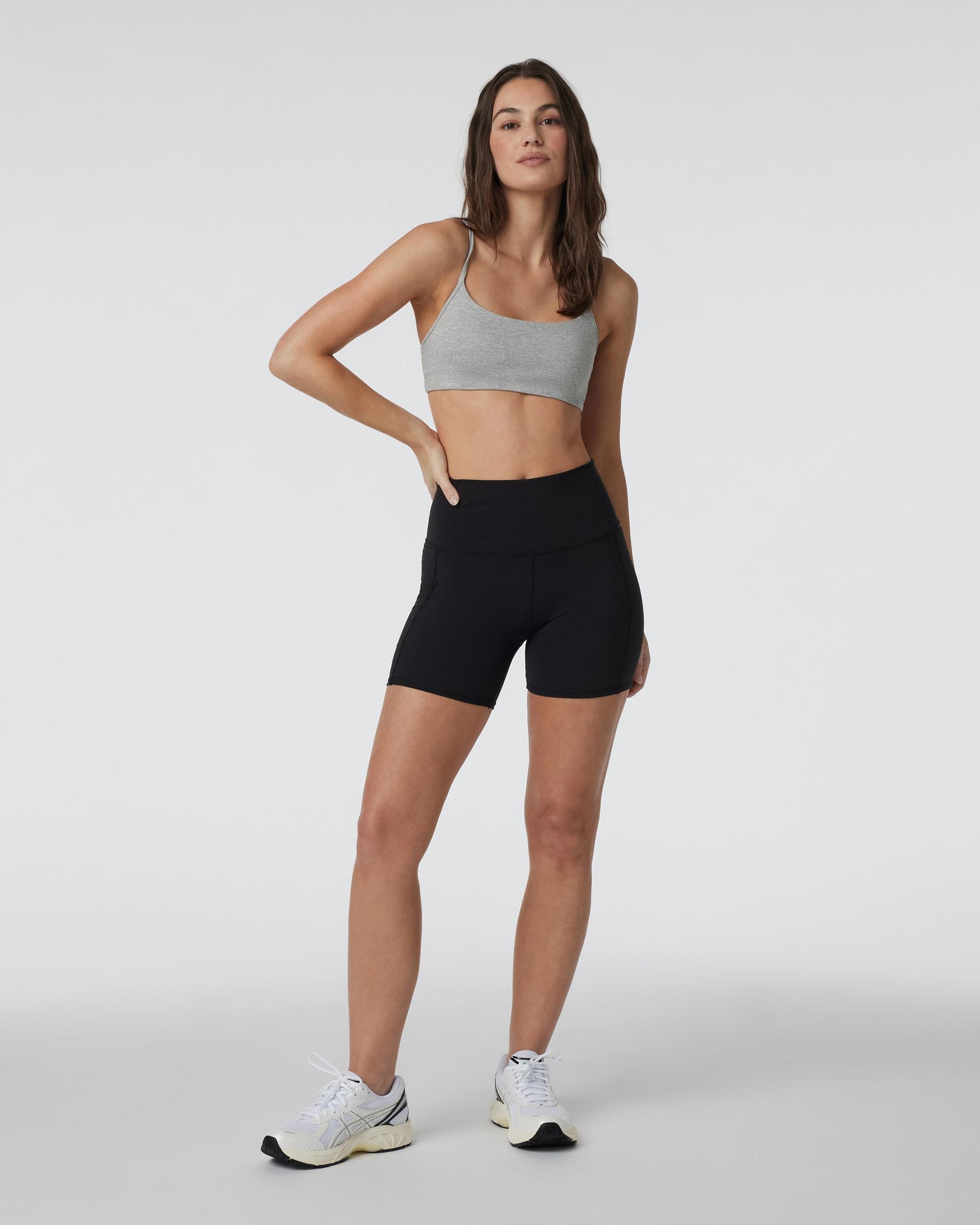 Studio Pocket Short Product Image