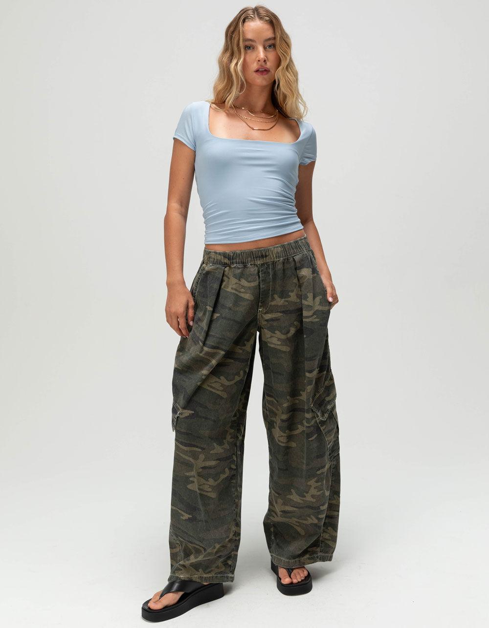 TILLYS Butter Soft Womens Square Neck Tee - LIGHT BLUE Product Image