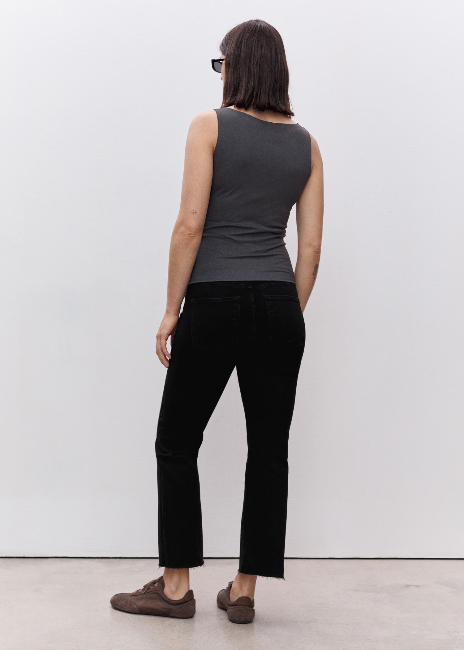 Maternity flared cropped jeans - Women | MANGO USA Product Image