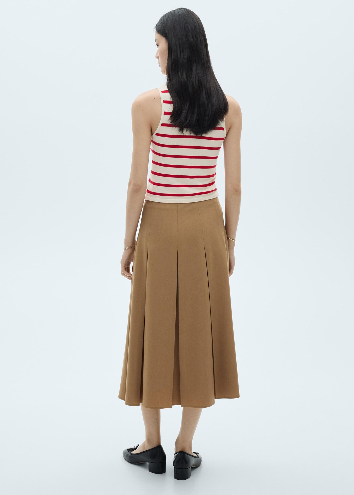 Striped knitted crop top - Women | MANGO USA Product Image