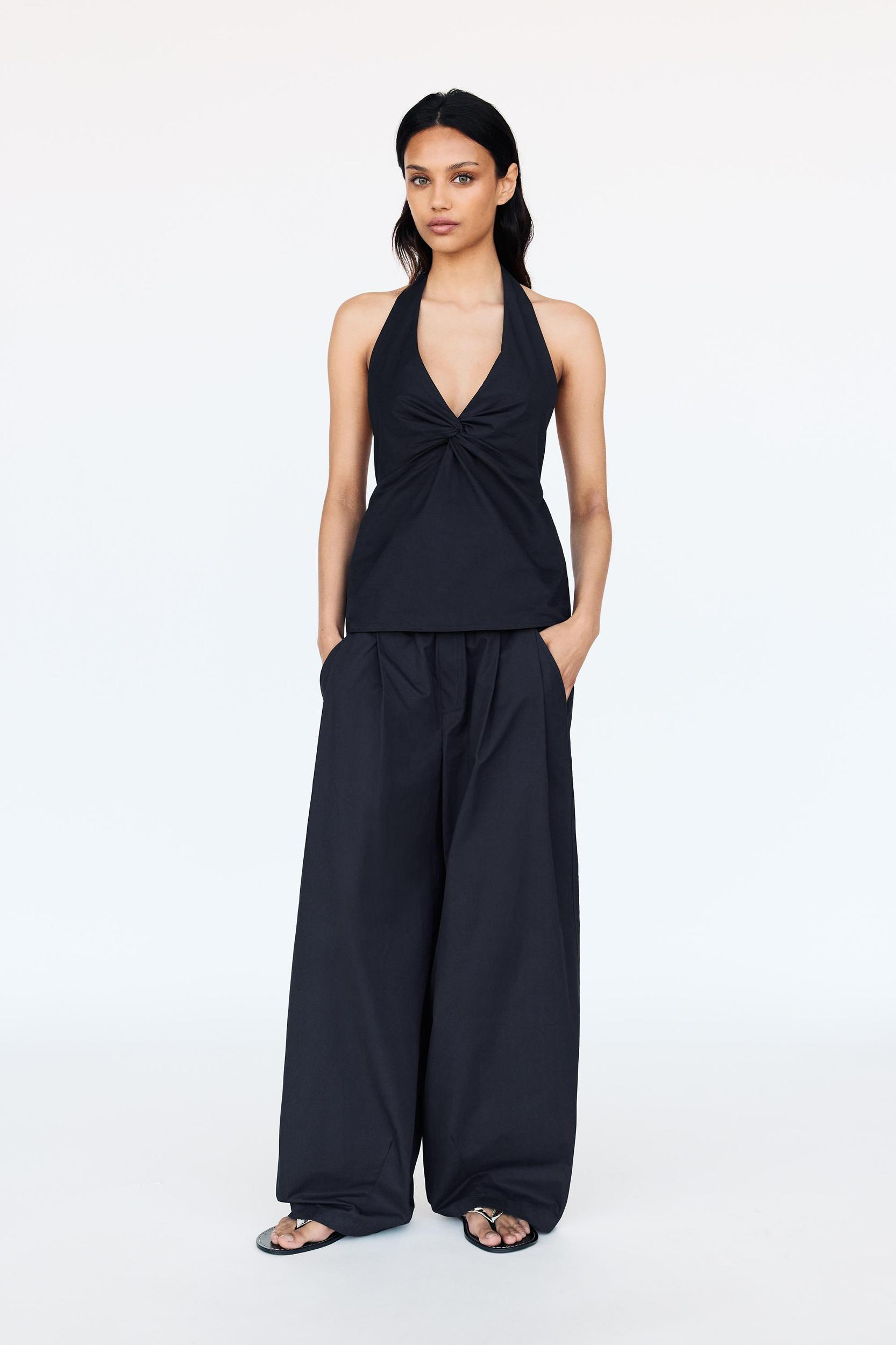 V-neck halter top Product Image