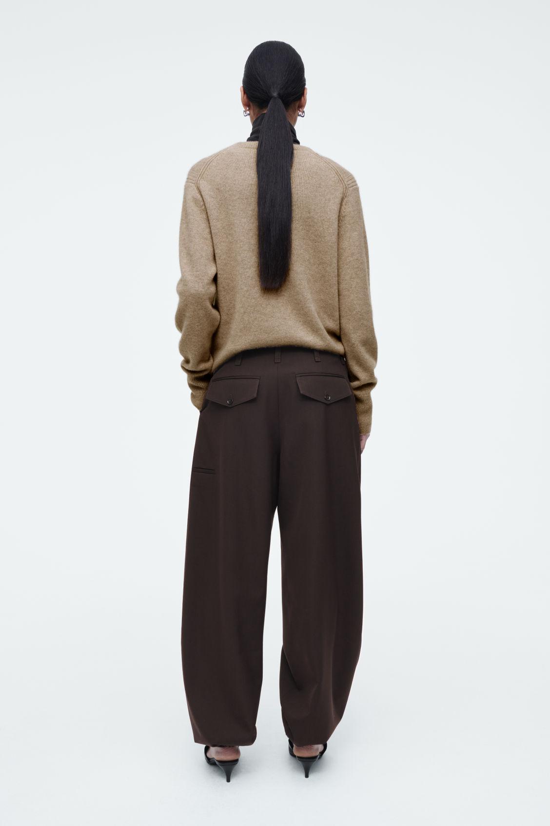 DRAWSTRING TWILL BARREL-LEG PANTS Product Image