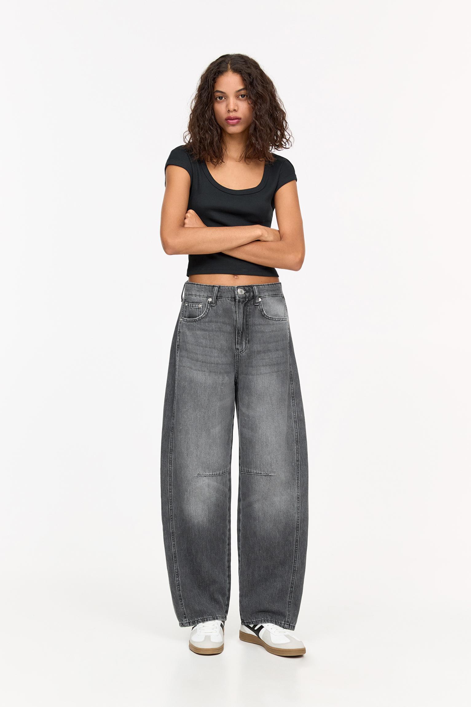 Retro sneakers Product Image