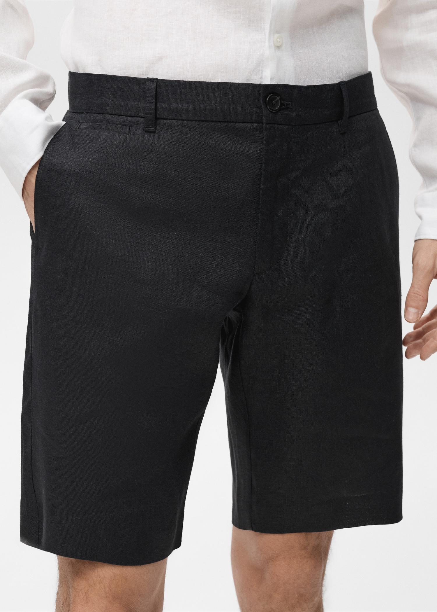 Slim-fit 100% linen bermuda shorts - Men | MANGO USA Product Image