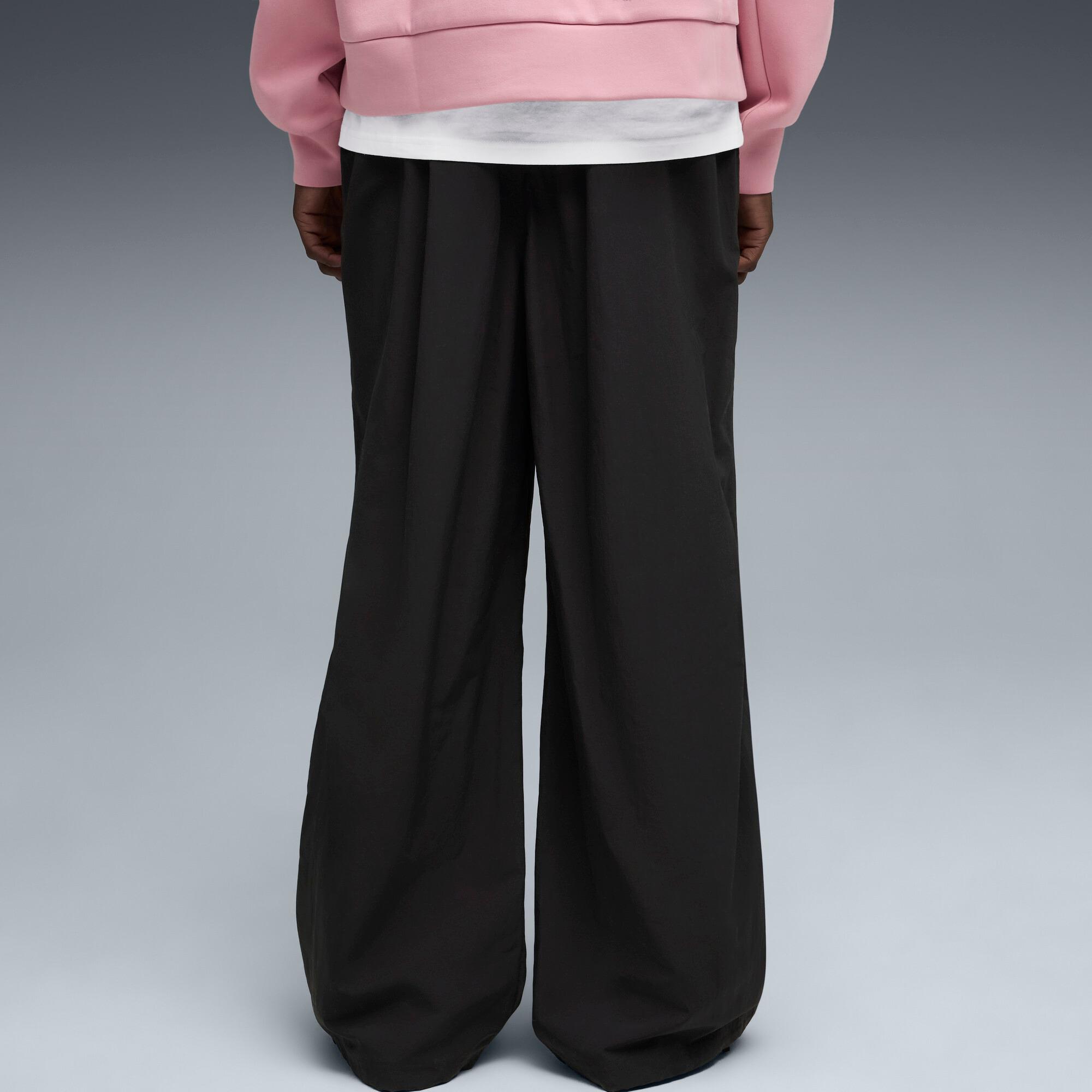 Wardrobe Essentials Parachute Pants Men Product Image