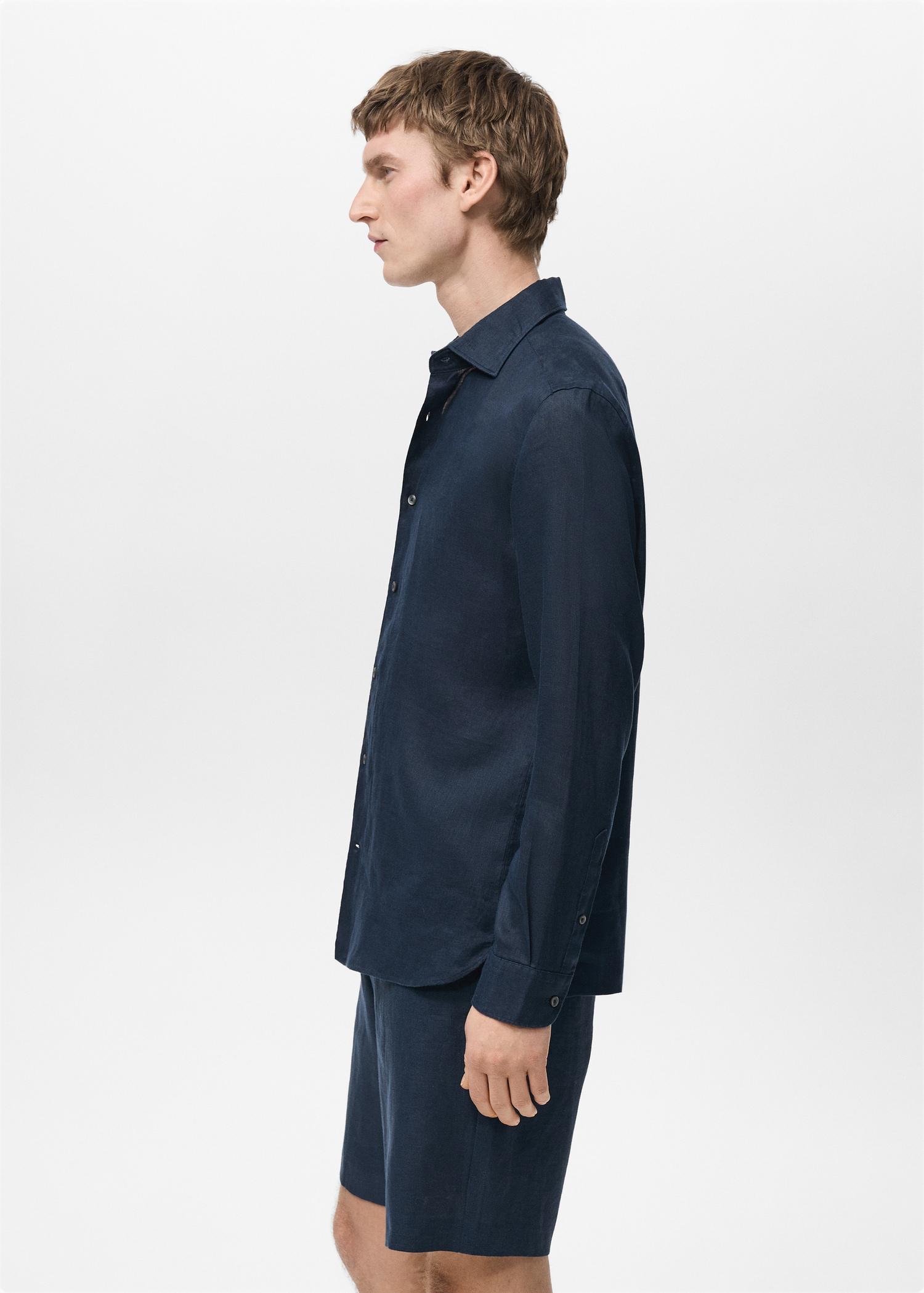 100% linen slim-fit shirt - Men | MANGO USA Product Image