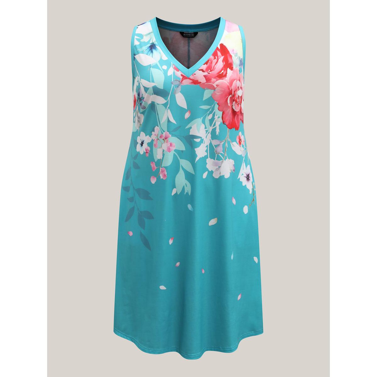 Plus Size Stretchy Breezy Floral A-Line Midi Dress Emerald Women Leisure Knit Dresses Bloomchic 22-24/3X Product Image