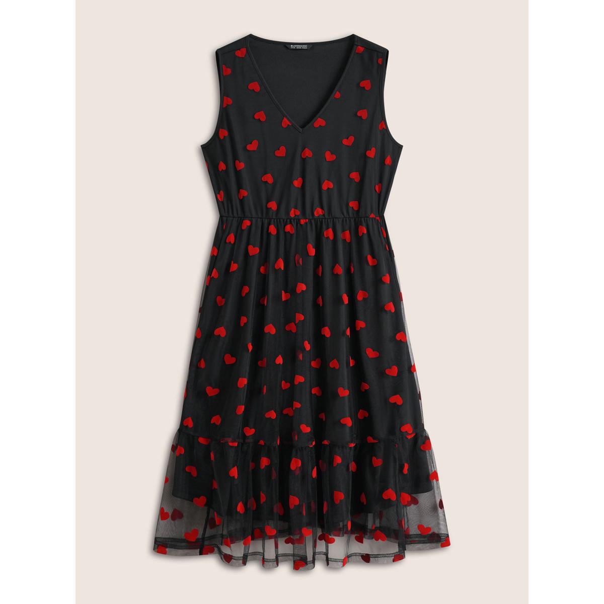 Plus Size Mesh Heart Graphic Pocket Tank Dress Black Women Cocktail Non V-neck Sleeveless Curvy Midi Dress BloomChic 12/L Product Image